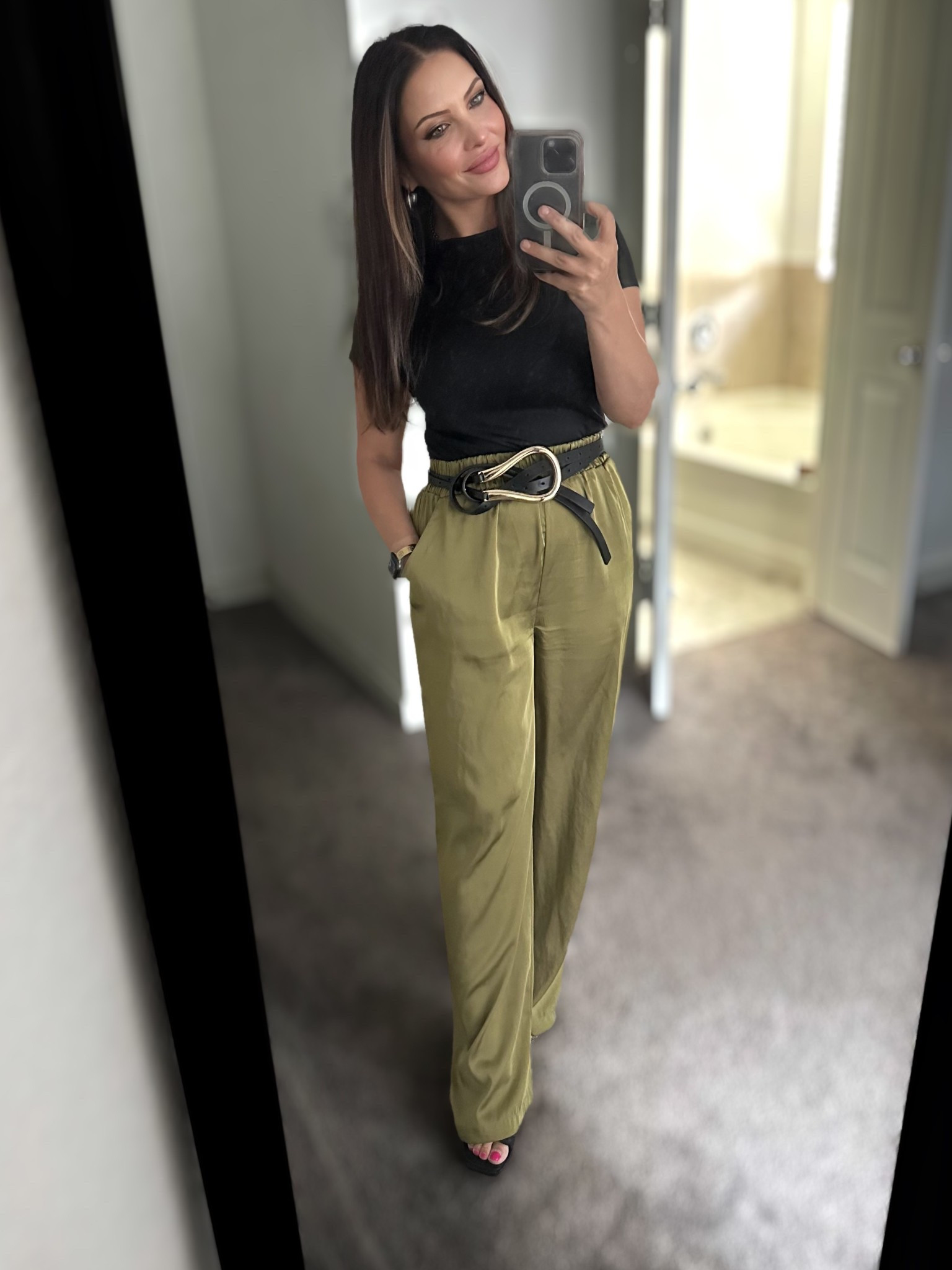 Wearing a medium in these green satin pants a small in the top. A little over 5 foot for reference and 130lbs

#LTKFindsUnder50 #LTKStyleTip #LTKWorkwear