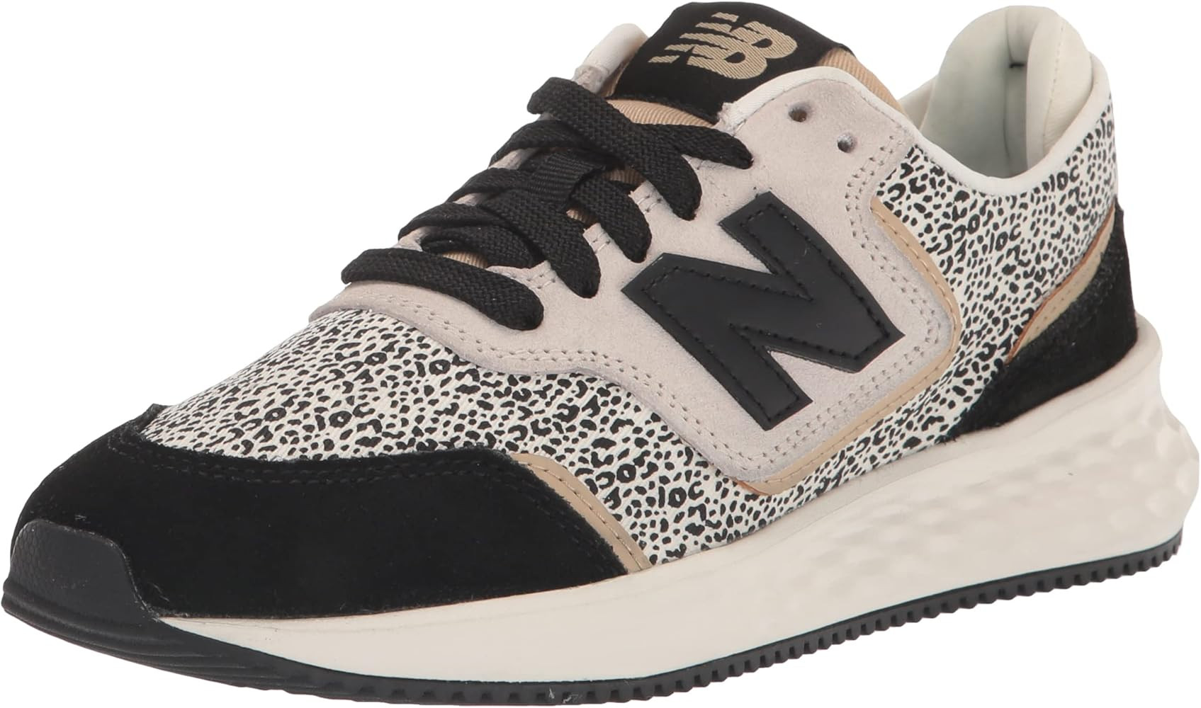 New Balance Women's Sneaker | Amazon (US)