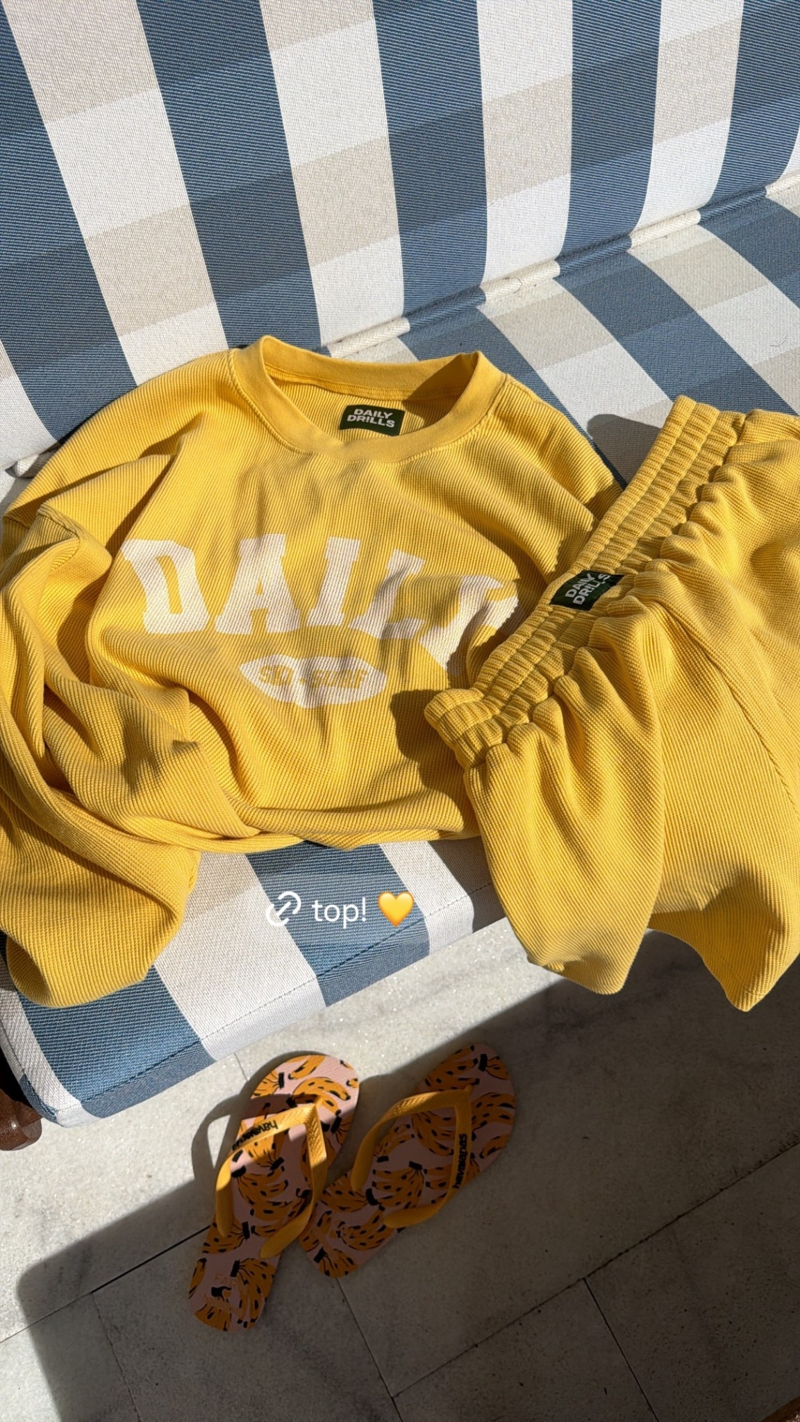 Banana flip flops!!!! 🍌🍌🍌

#LTKSwim #LTKActive #LTKSaleAlert