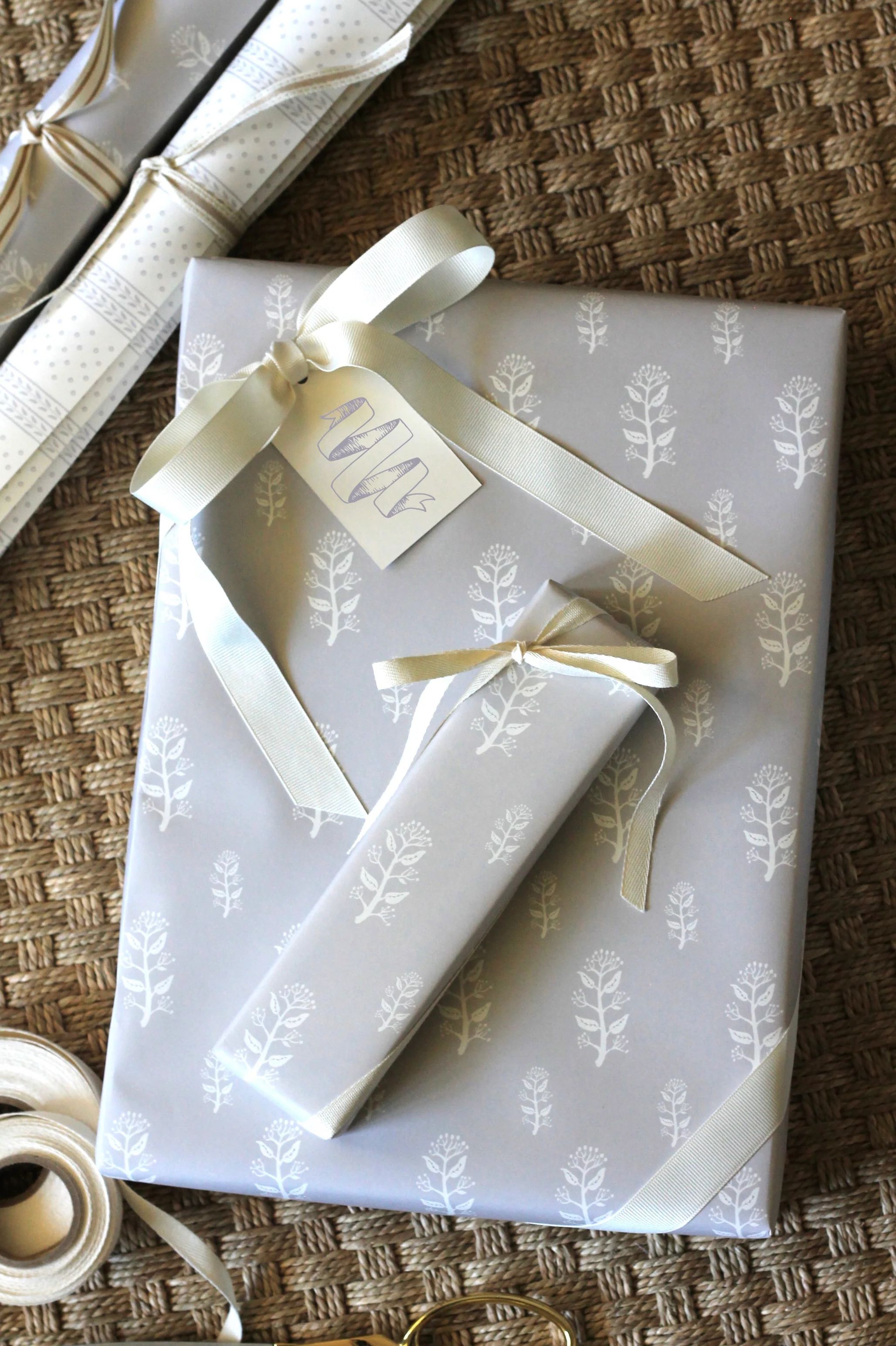 Privet Spring Wrapping Paper in Lilac | JSH Home Essentials