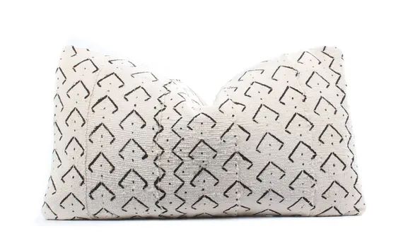 African Mudcloth Pillow Cover, Boho Pillow, White, Black, Lumbar, 11x19, SKU010418 | Etsy (US)