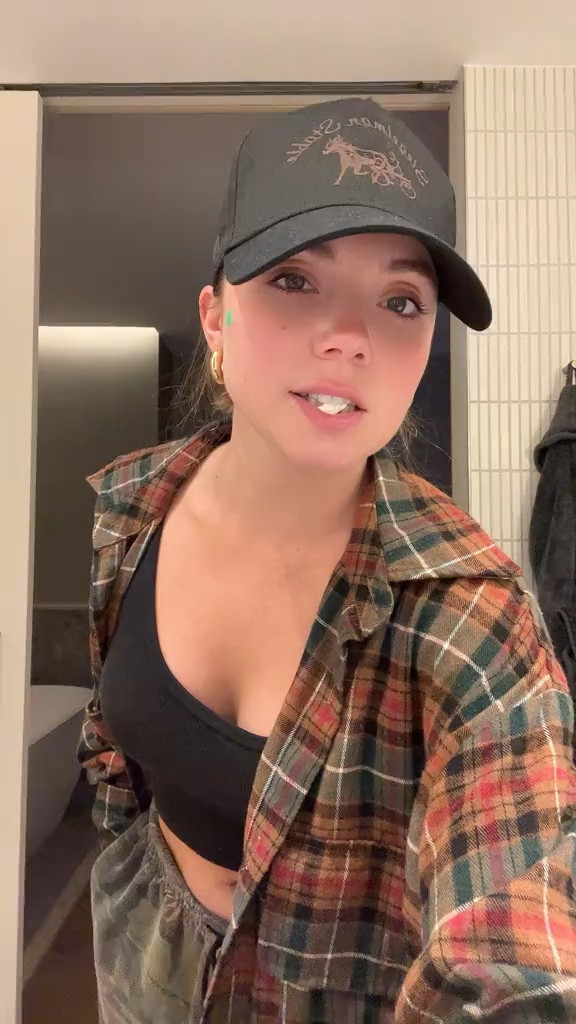 got a million questions about these sweats lol the color looks way different in person vs the product link 

#LTKMostLoved #LTKstyletip #LTKSeasonal