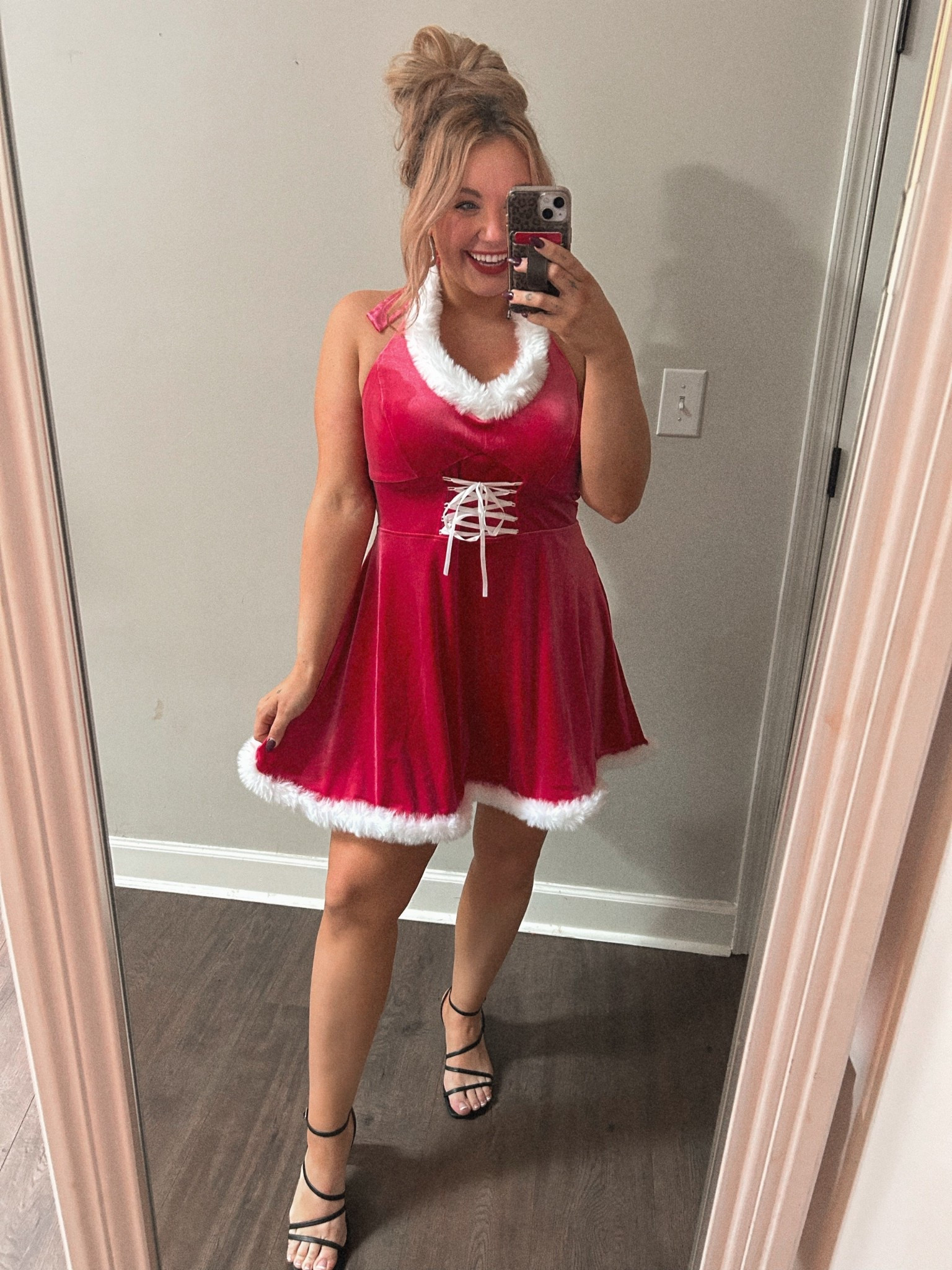 Another adorable Walmart Holiday dress! Wearing a size large! 

#LTKSeasonal #LTKMidsize #LTKHoliday