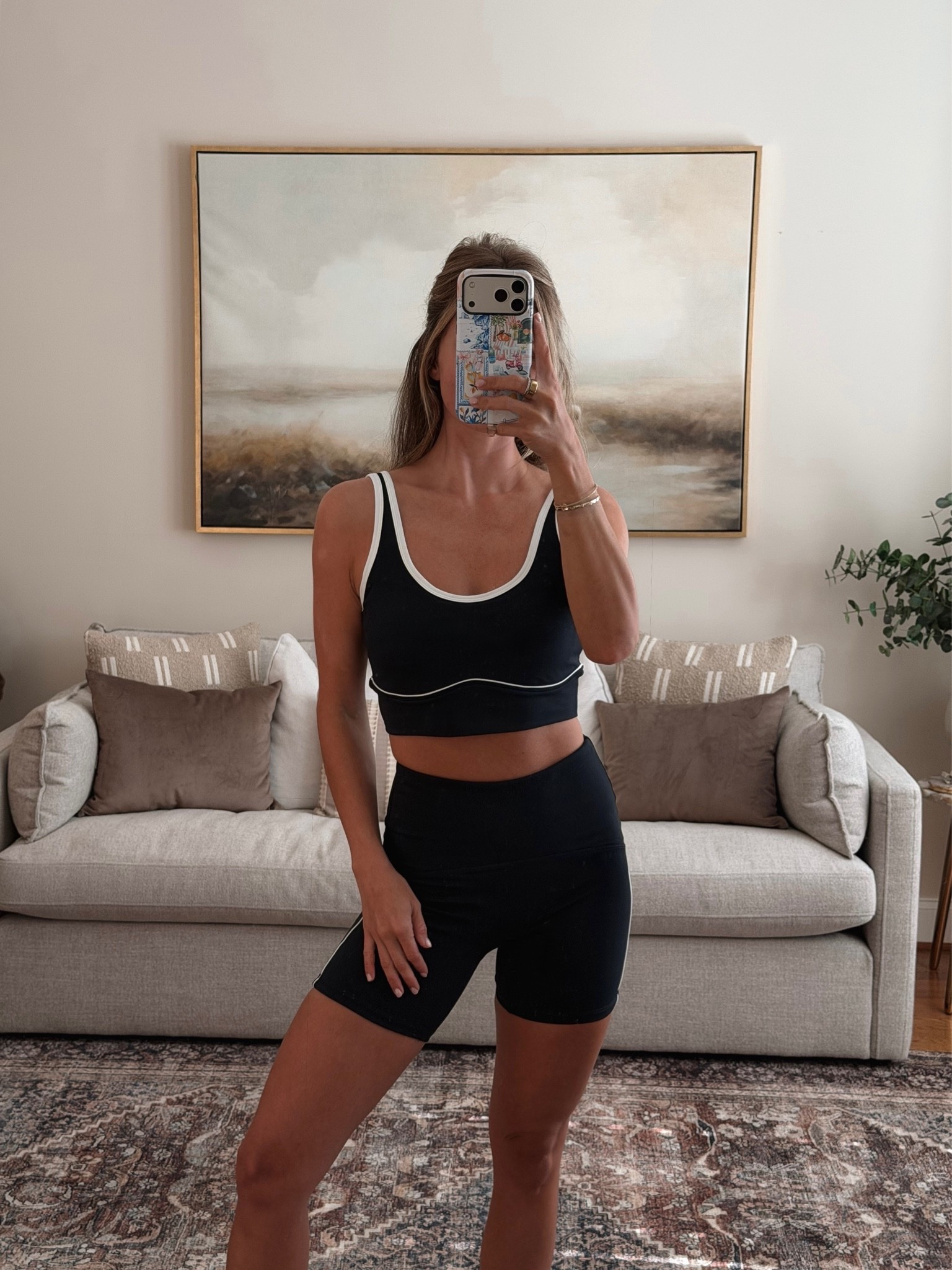 salt project black collection in stock!!!! perfect workout set and i’m wearing an xs!

#LTKfitnessgoals #LTKActive #LTKmorningroutine
