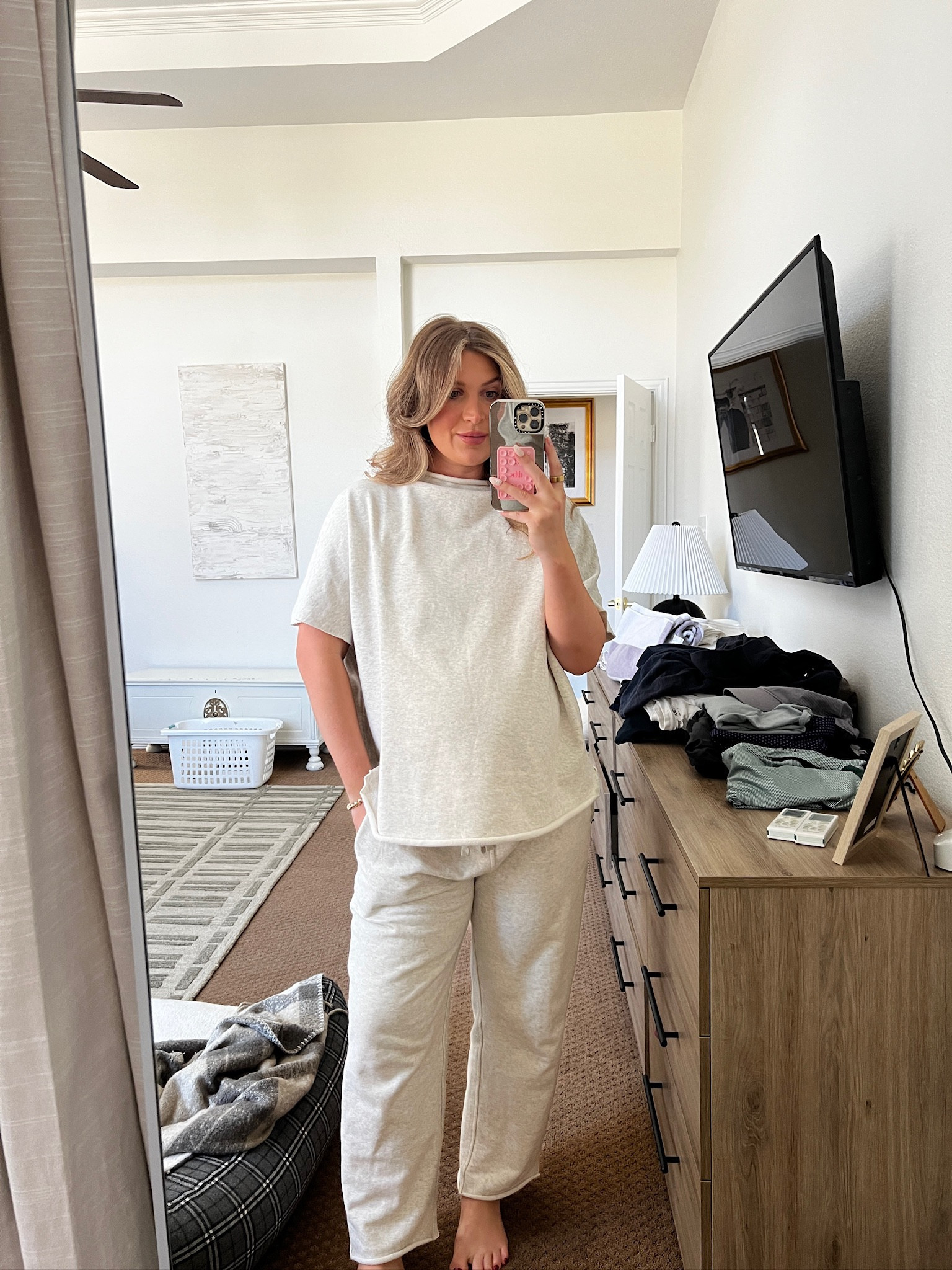 Mock neck lounge set featuring raw hems! The pants have a drawstring waist and are bump-friendly. I'm wearing a size medium!

Maternity outfit, neutral lounge set, loungewear

#LTKBump