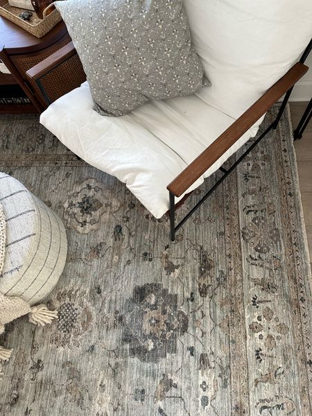 How beautiful is this new Magnolia Homes by Joanna Gaines x Loloi rug? It’s the Millie 02 and it’s stunning! Love it in our office for spring. 

Area rug, rug, home office, home decor, loloi, Joanna Gaines, magnolia homes 

#LTKhome #LTKstyletip #LTKsalealert