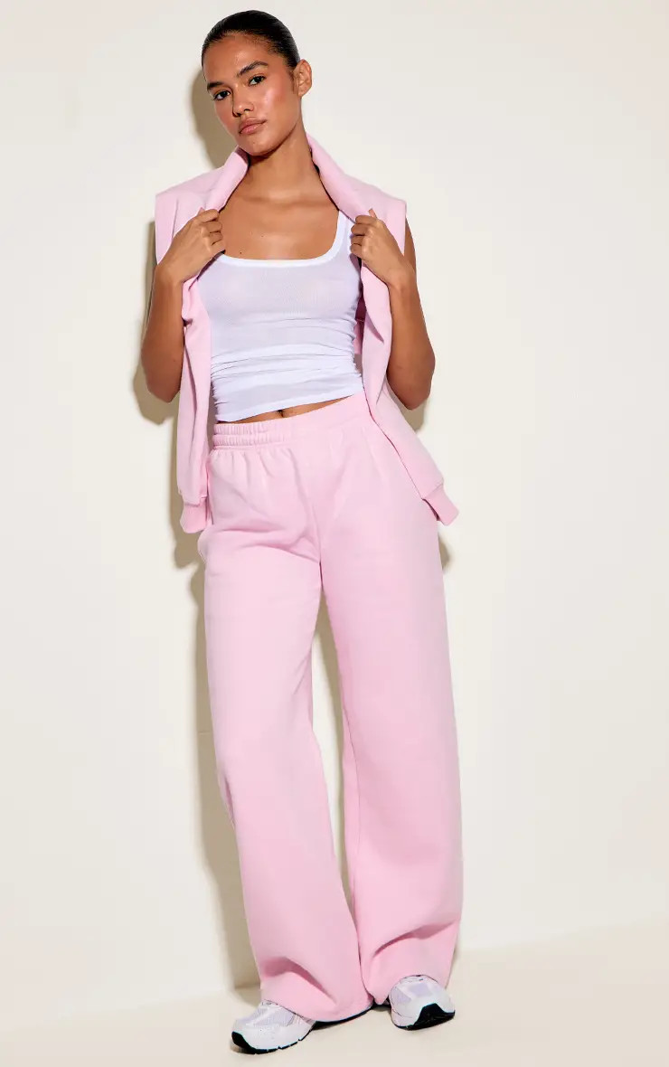 Pink Straight Leg Sweatpants | PrettyLittleThing UK