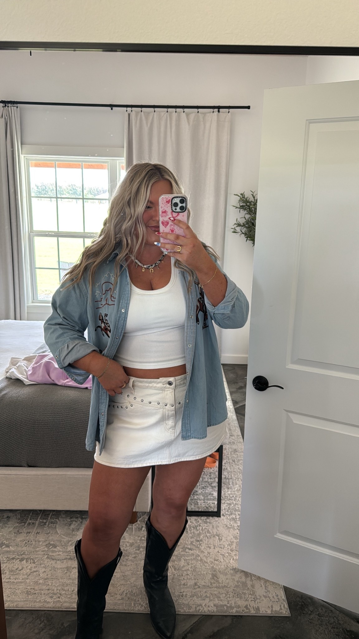 Size xxl denim
Size 34 skirt
Size xxl tank

#LTKMidsize #LTKPlusSize #LTKSeasonal