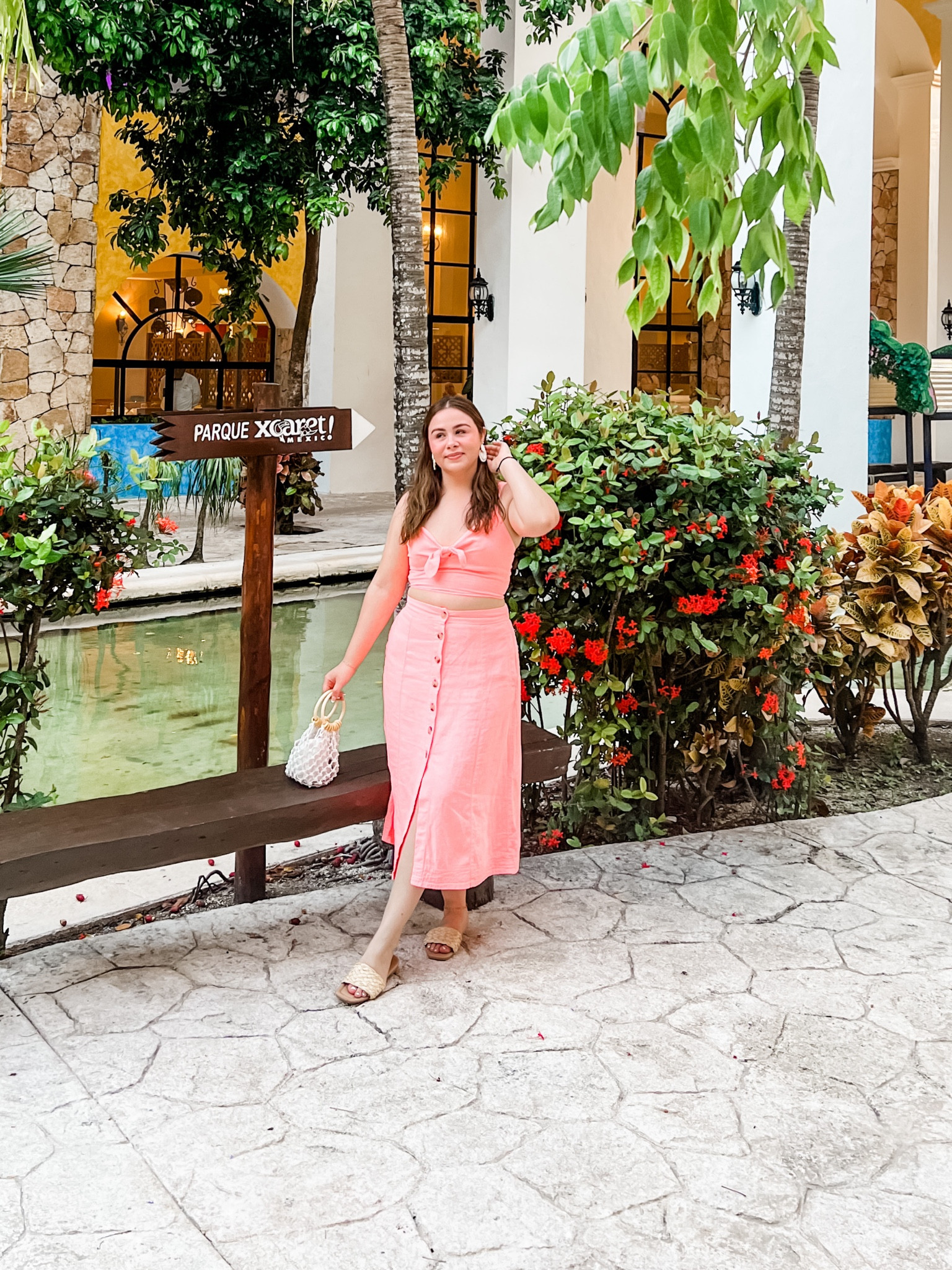 Summer Outfit 
Summer Dresses

#LTKcurves #LTKFind #LTKtravel