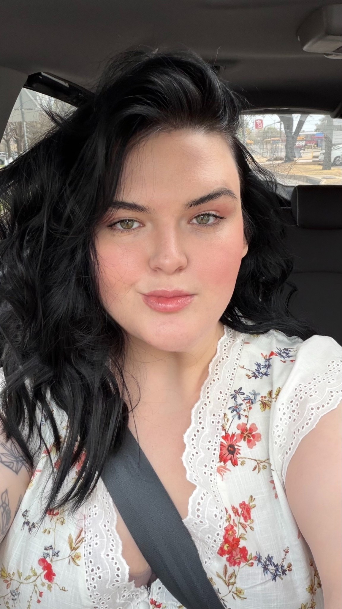 Anthropologie dress , plus size fashion , makeup 