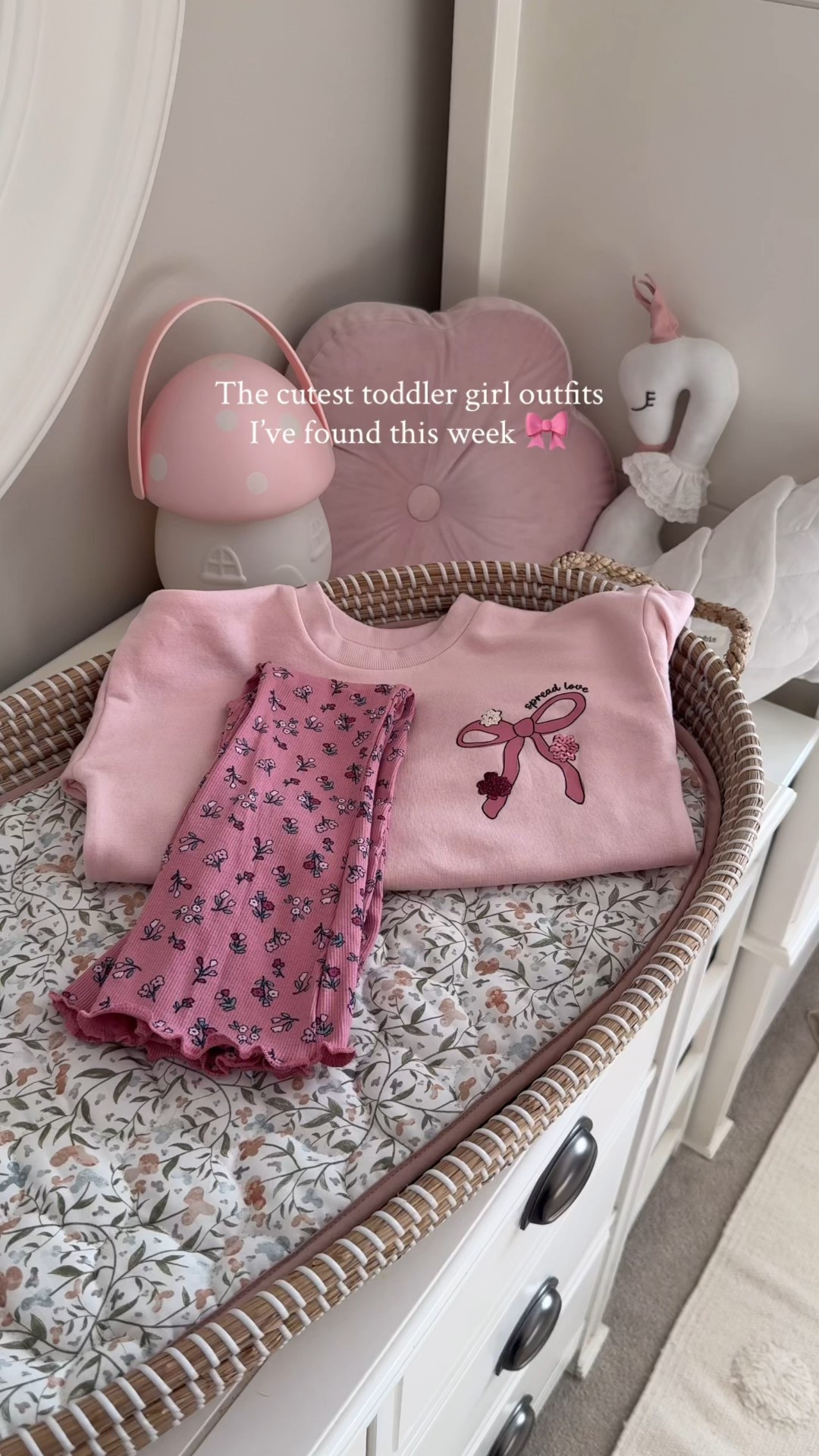 My favourite bow finds 🎀✨ Toddler girl outfit inspo linked 🎀