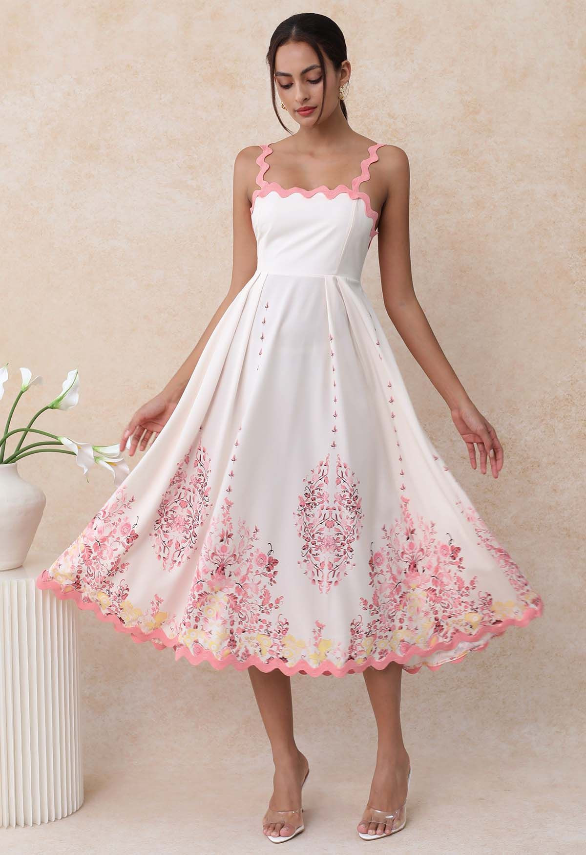 Pinky Wavy Floral Tie-Back Bowknot Cami Dress | Chicwish