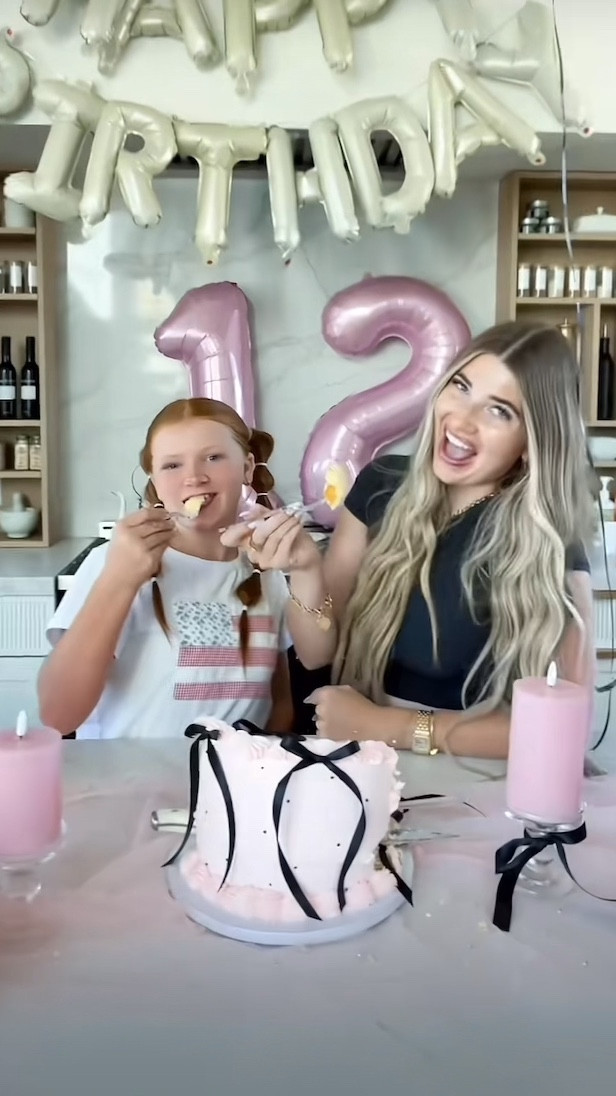 ElleCee’s 12th birthday haul 🎀 Tween birthday gift guide!

#LTKFindsUnder100 #LTKKids #LTKParties