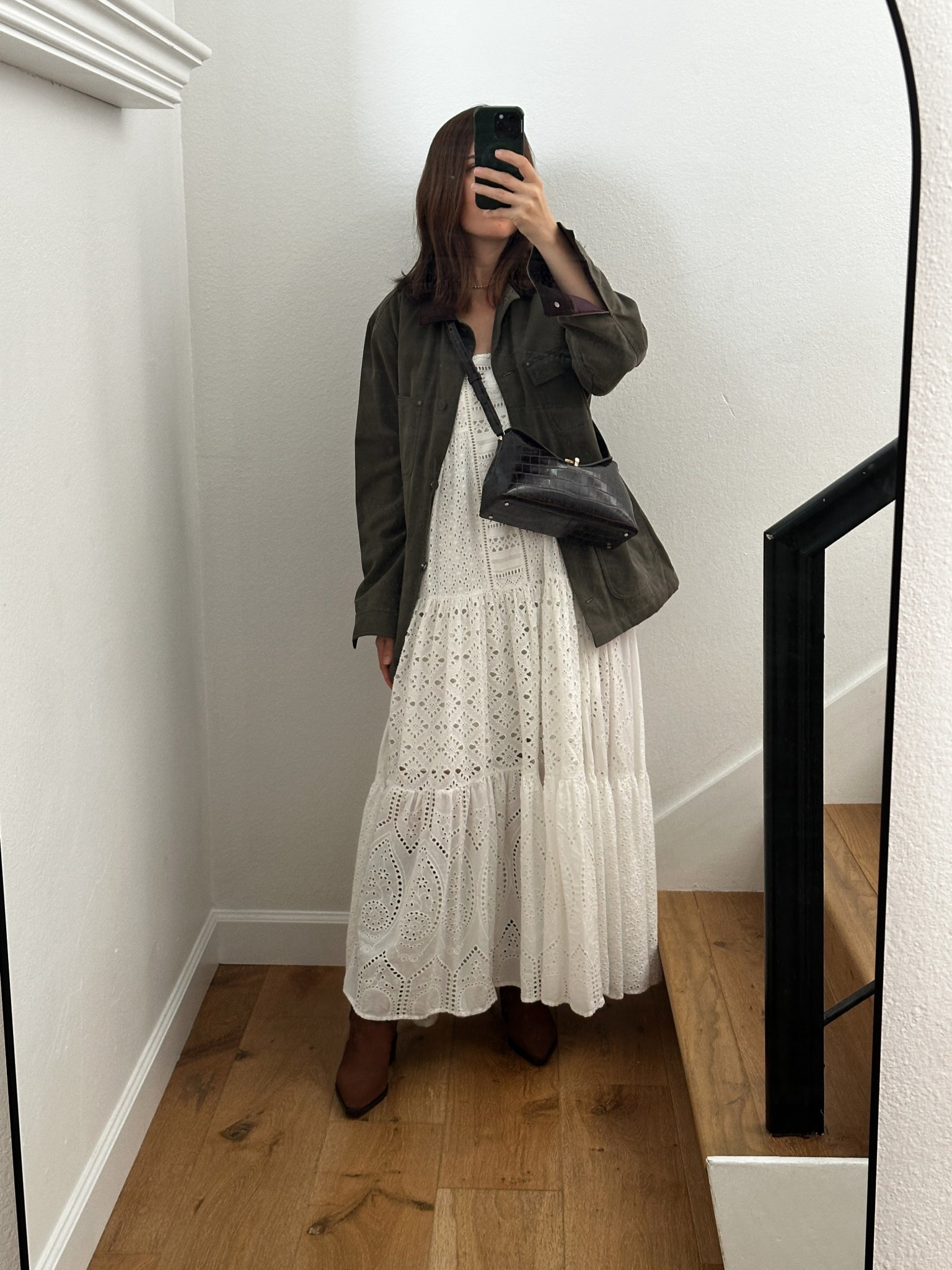 Cute casual weekend outfit 🤍 

#LTKootd #LTKValentine #LTKdayinmylife