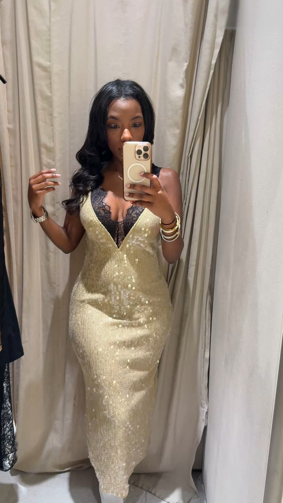 Zara!!! In love with this dress perfect for the holiday parties! 

#LTKootd #LTKHoliday #LTKGiftGuide