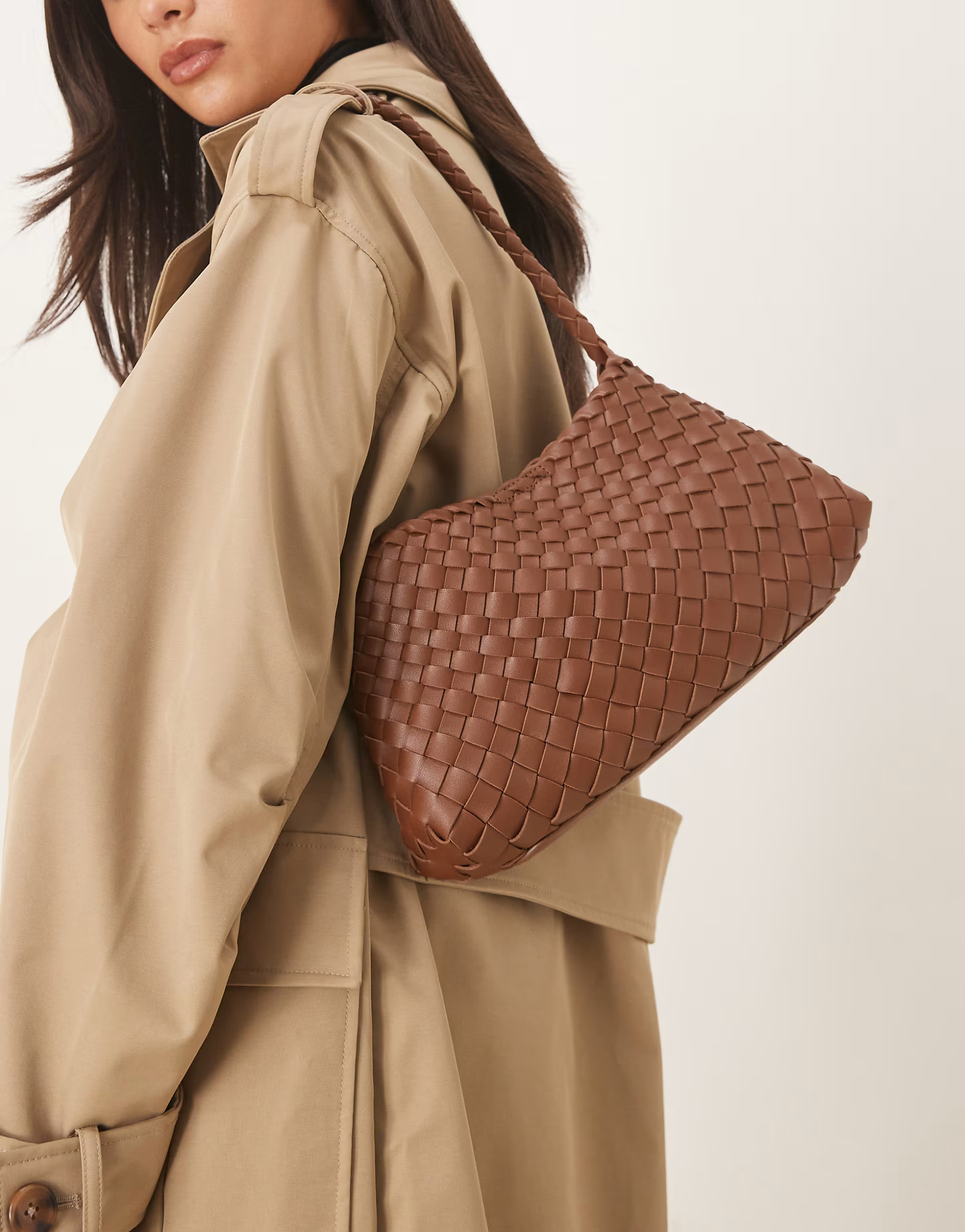 ASOS DESIGN woven trapeze shoulder bag in brown | ASOS (Global)