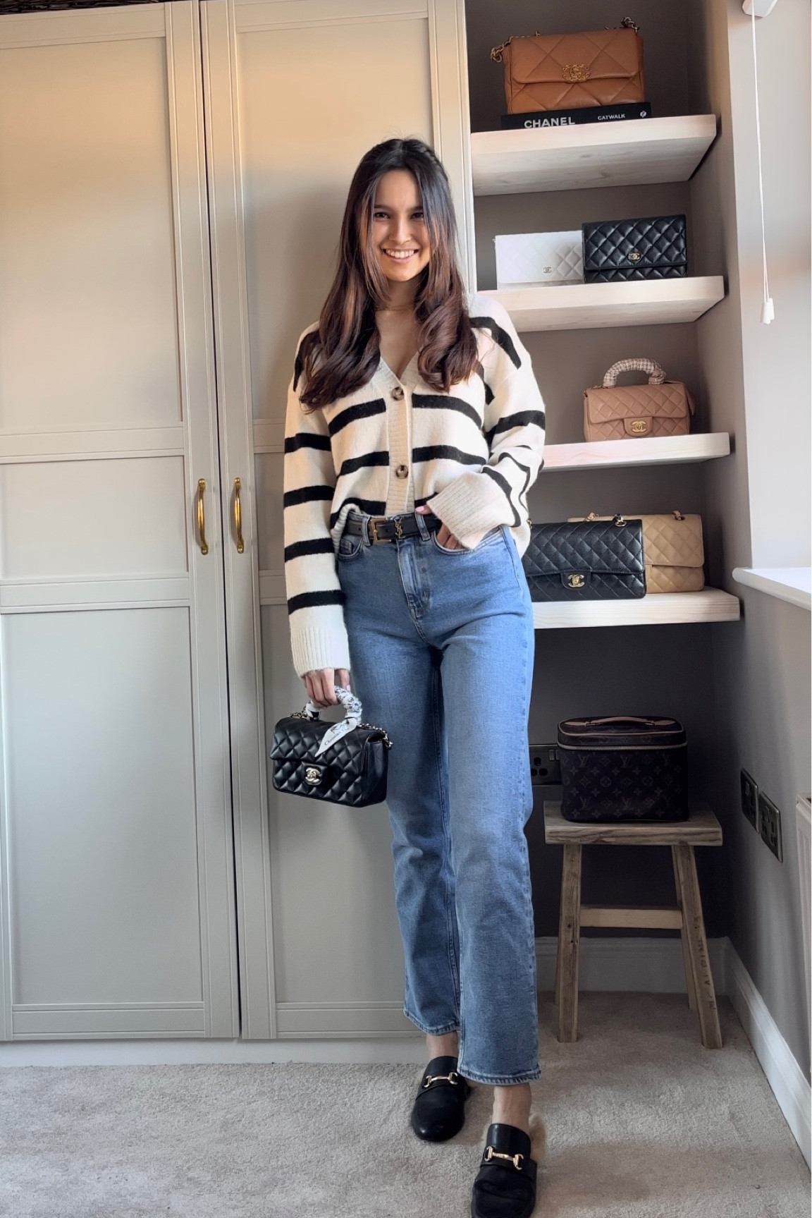 Tagged exact jumper and jeans, jumper only available in black stripe and brown this time but both are just as cute🥰 

Such a classic as can be worn as a jumper or a cardi 🖤🤍

#LTKstyletip #LTKfit #LTKunder50