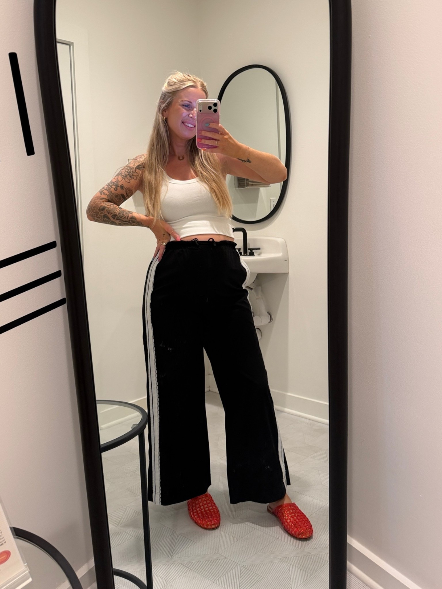 old navy top : small
bottoms : medium

#amazonfashion #oldnavy

#LTKootd #LTKSaleAlert