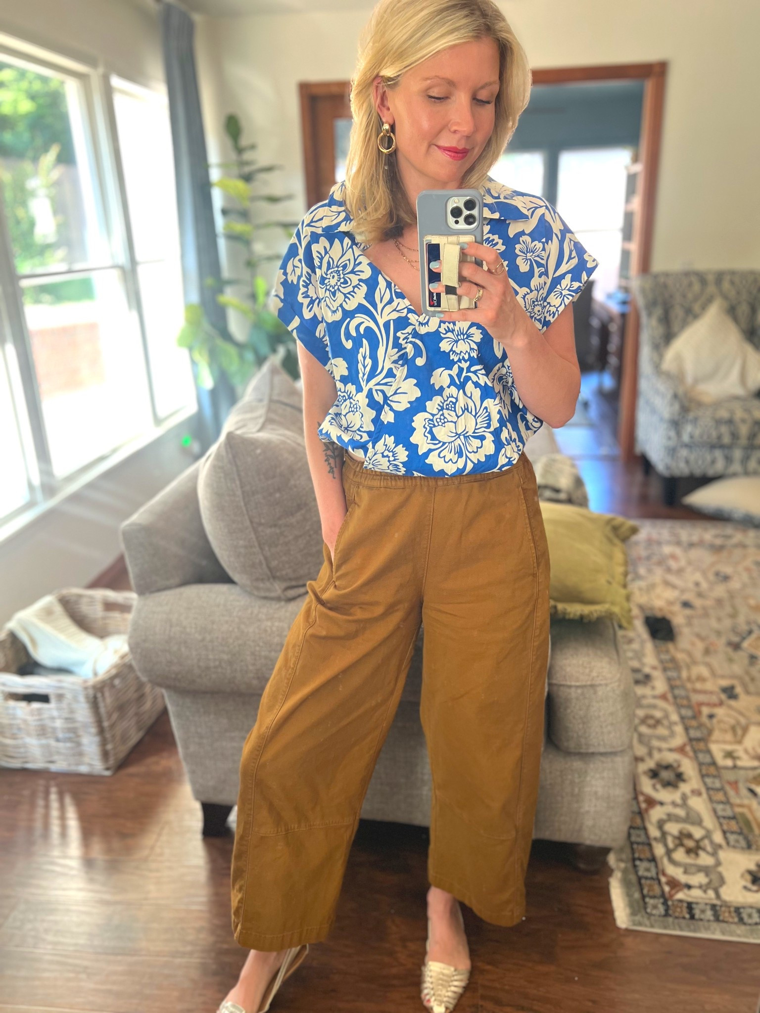 Still having more fun with fashion over here but doing it with less consumption. These pants are a great “non short” staple that have gotten me through 3/4 seasons! 

Top & Shoes are thrifted. ❤️

#LTKFindsUnder100 #LTKSummerEdit #LTKWorkwear