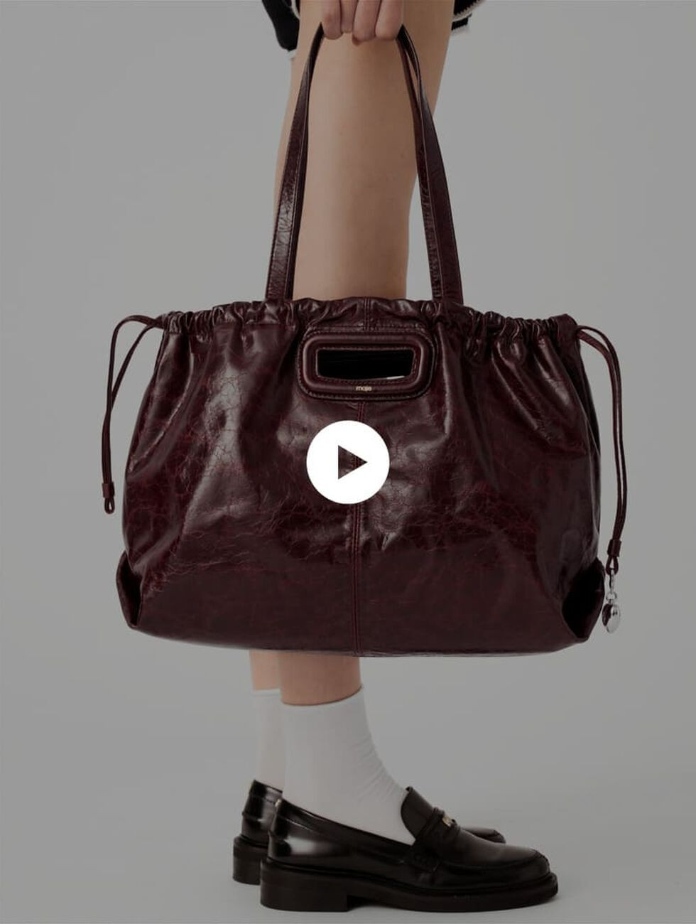 Crackled leather M Tote bag Red for Women | Maje | Maje US