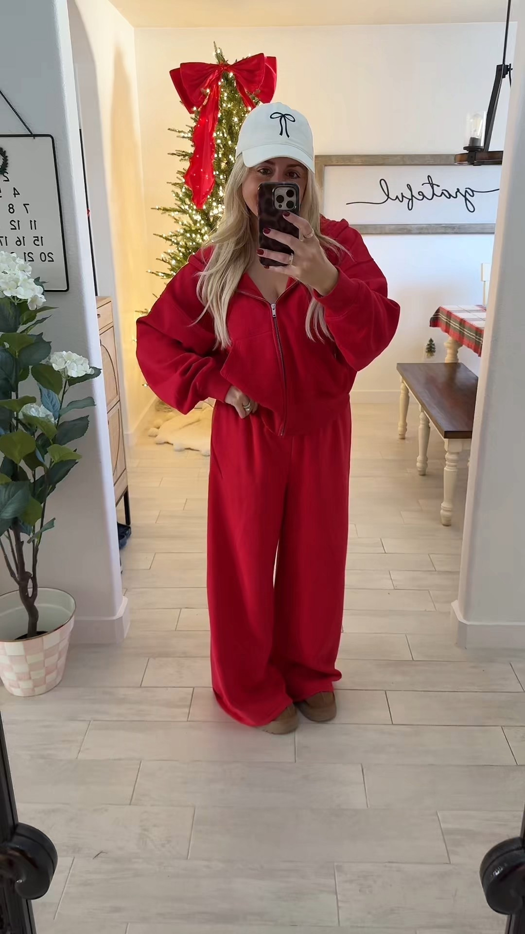 Matching set 40% off on sale
Size m
Uggs tts

#LTKGiftGuide #LTKootd #LTKSaleAlert