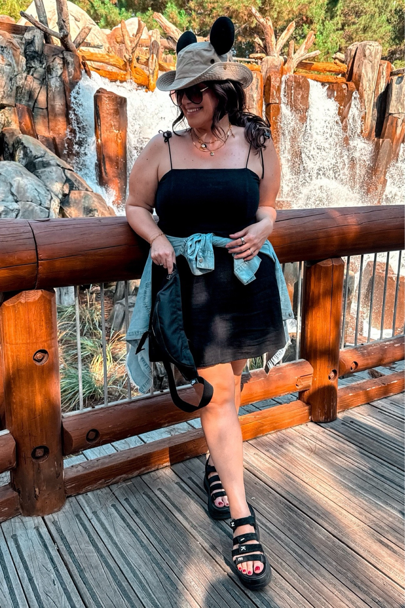 Midsize outfit inspo - Disney outfit - summer style 

#LTKStyleTip #LTKMidsize #LTKSeasonal