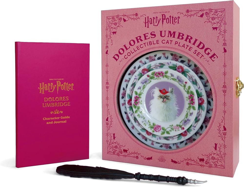 Harry Potter: Dolores Umbridge Collectible Cat Plate Set | Amazon (US)