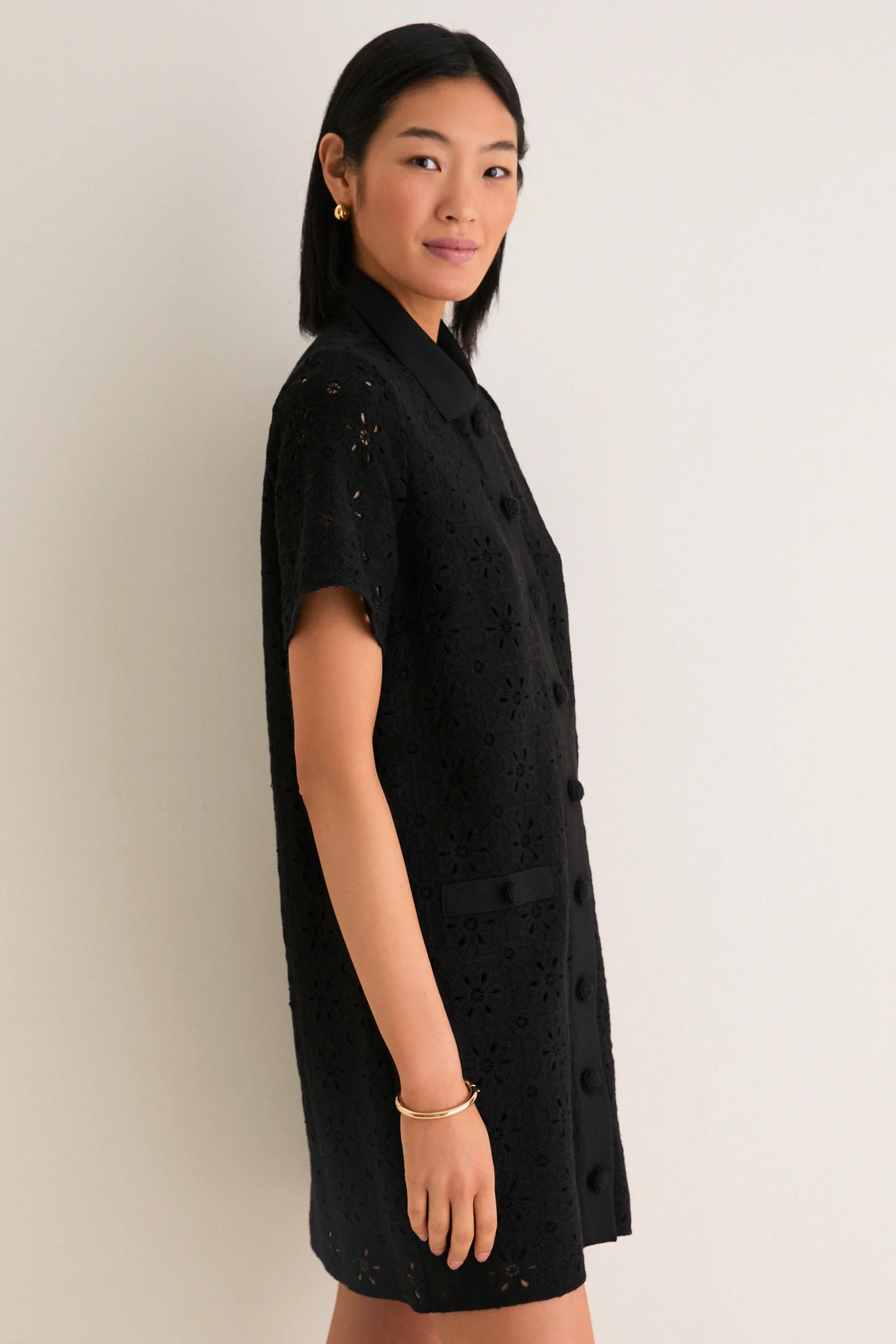 Noir Eyelet Tile Jeanine Shift Dress | Tuckernuck (US)
