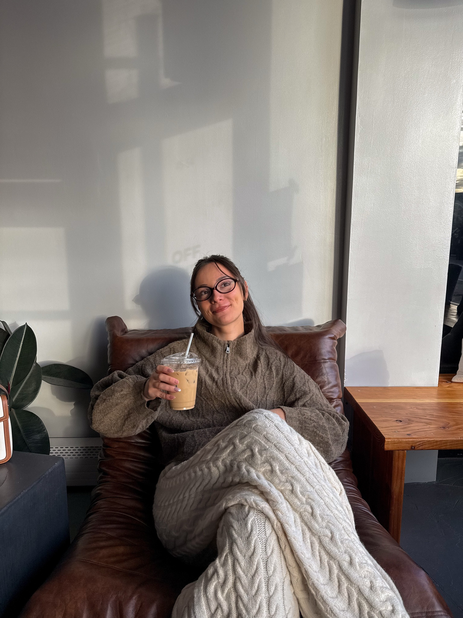 pinterest aesthetic, Pinterest outfit, outfit ideas, outfit inspo, outfit inspiration, ootd inspo, casual style, casual outfit ideas, everyday outfit, autumn fashion trends, cozy winter outfits, winter layering, cold weather outfits, winter wardrobe essentials, cozy chic style, bundled up looks, warm but stylish, winter basics, winter capsule wardrobe

#WinterFit #DailyWinterOutfit #BundleUpStyle #ColdWeatherFits #WinterLookbook #LayeredLooks #SimpleWinterStyle#CozyAesthetic #WinterAesthetic #SnowyDays #HolidayStyle #ComfyChic #WarmLayers
