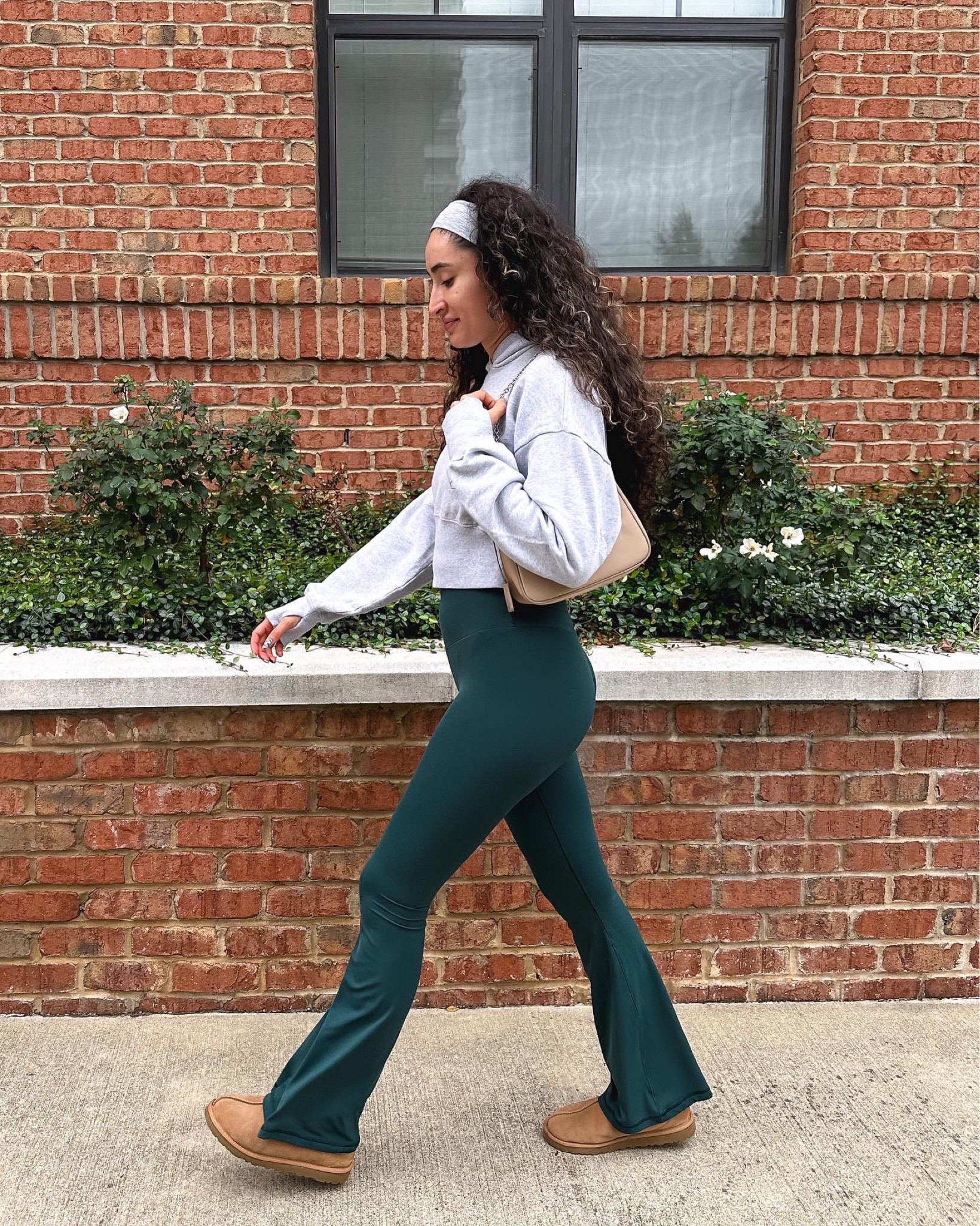 Fall athleisure outfit 2023. Fall outfits. Fall shoes.

#LTKstyletip #LTKbeauty #LTKfitness