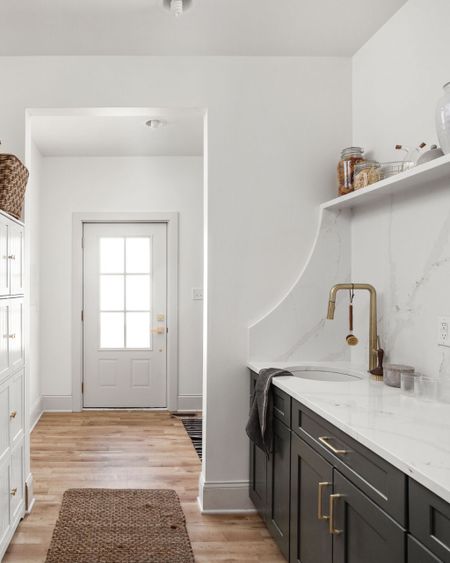Walk-in pantry that doubles as a mud room? Yes please!

#LTKhome
