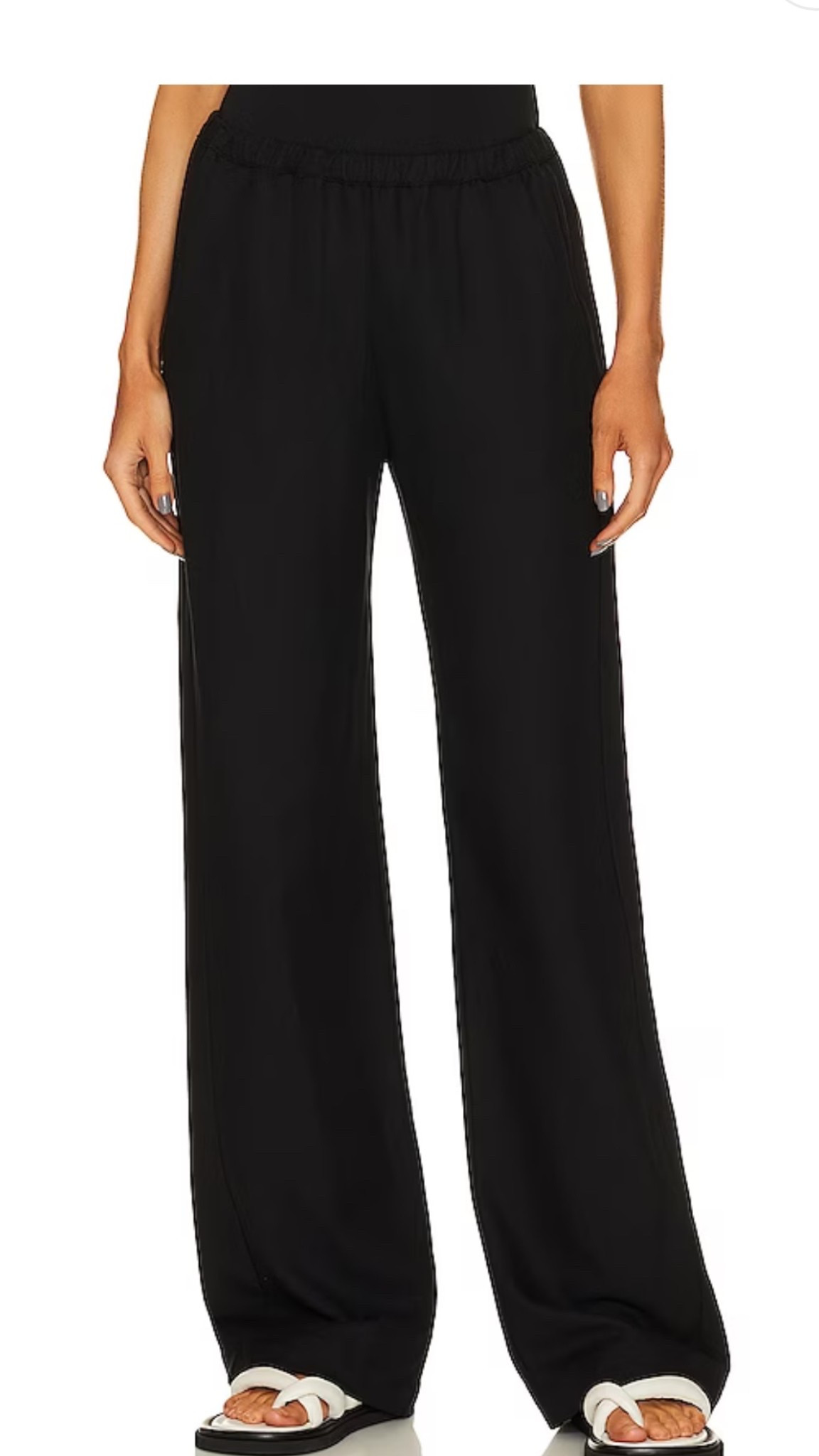 Closet staple 

#LTKmomlife #LTKValentine #LTKgrwm