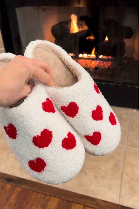 Valentine’s Day slippers ❤️

#LTKfindsunder50 #LTKSeasonal #LTKGiftGuide