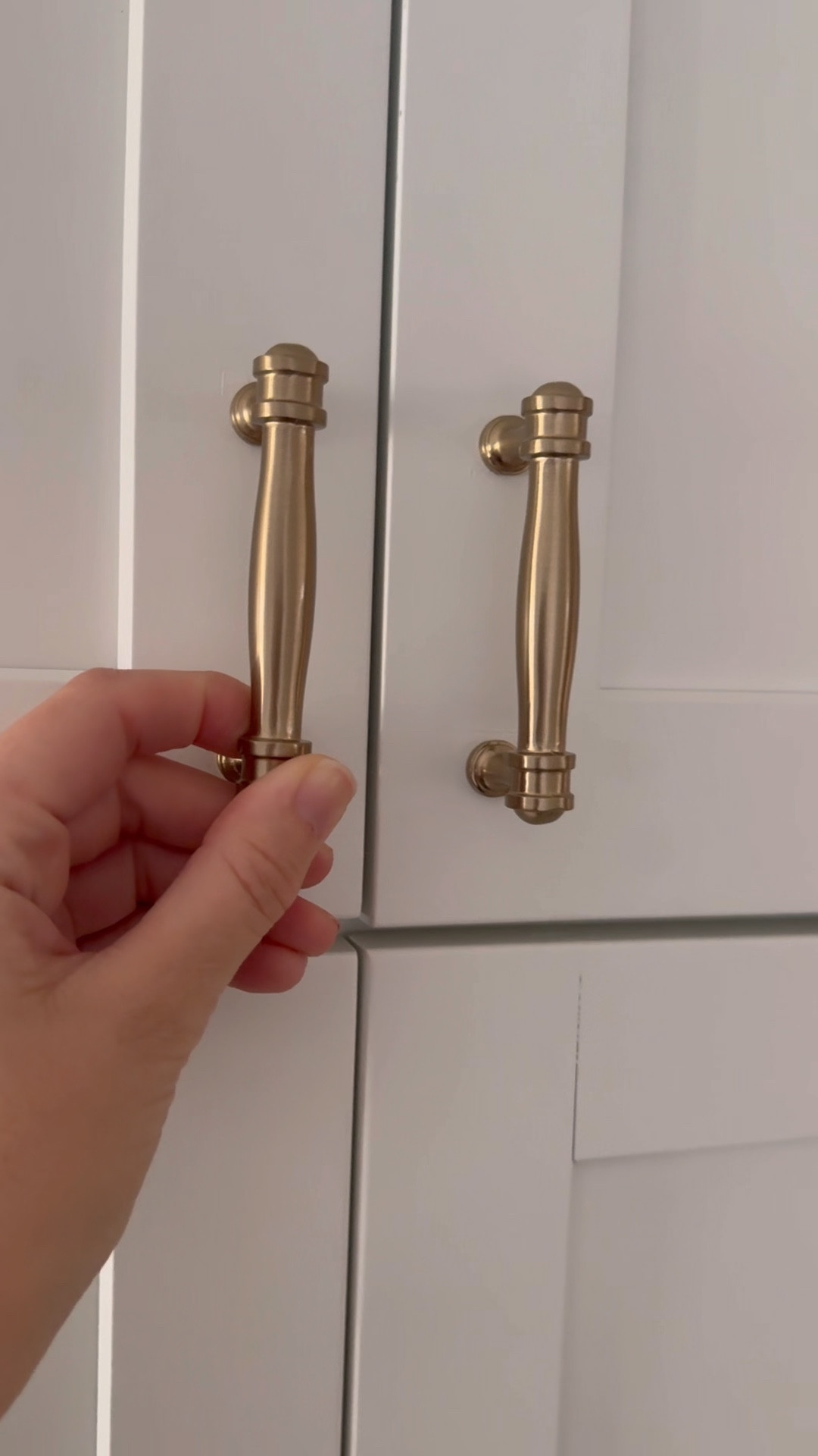 Bronze champagne kitchen cabinet knobs! Affordable and durable!

#LTKHome #LTKFindsUnder50 #LTKSaleAlert