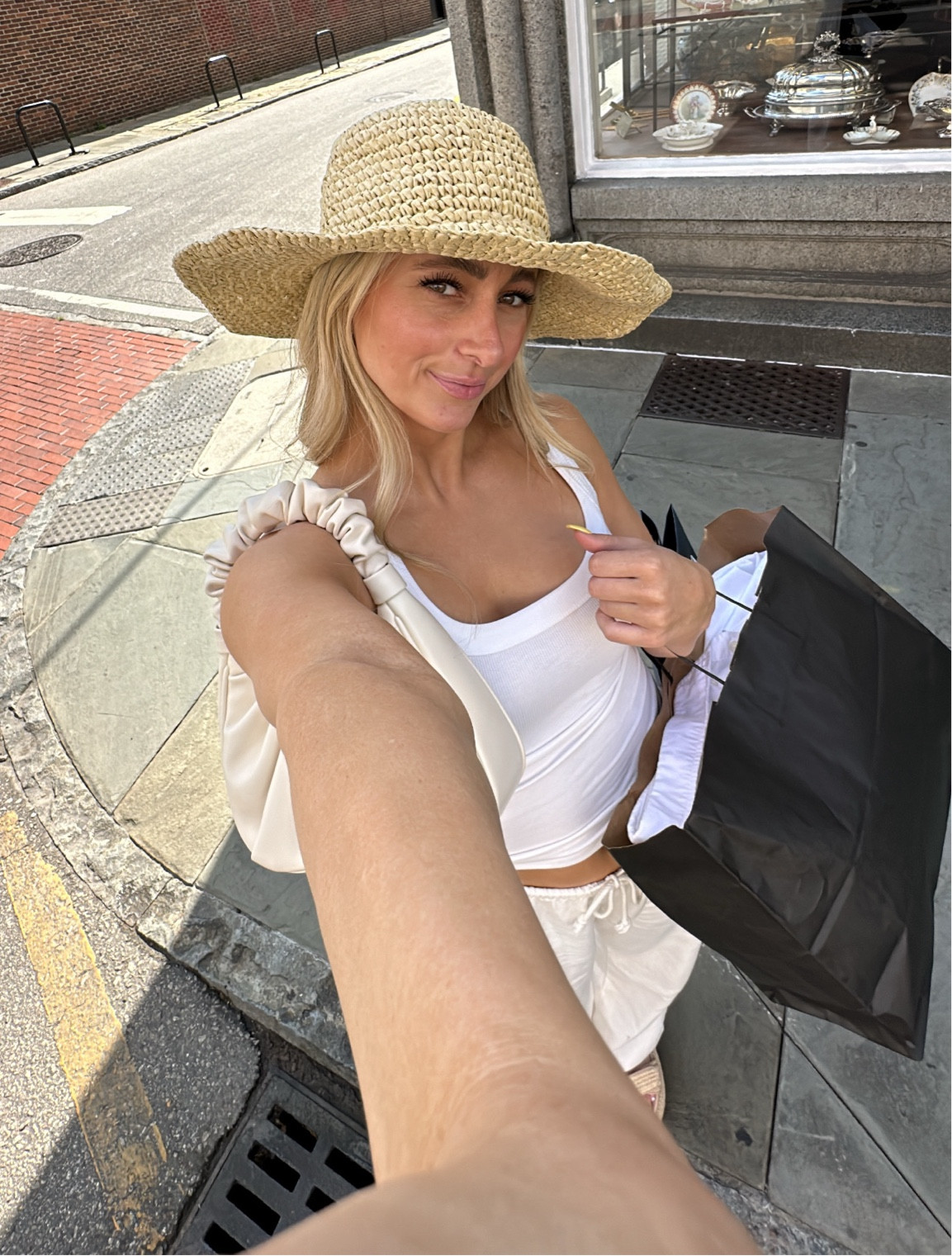 SPRING / SUMMER OUTFIT