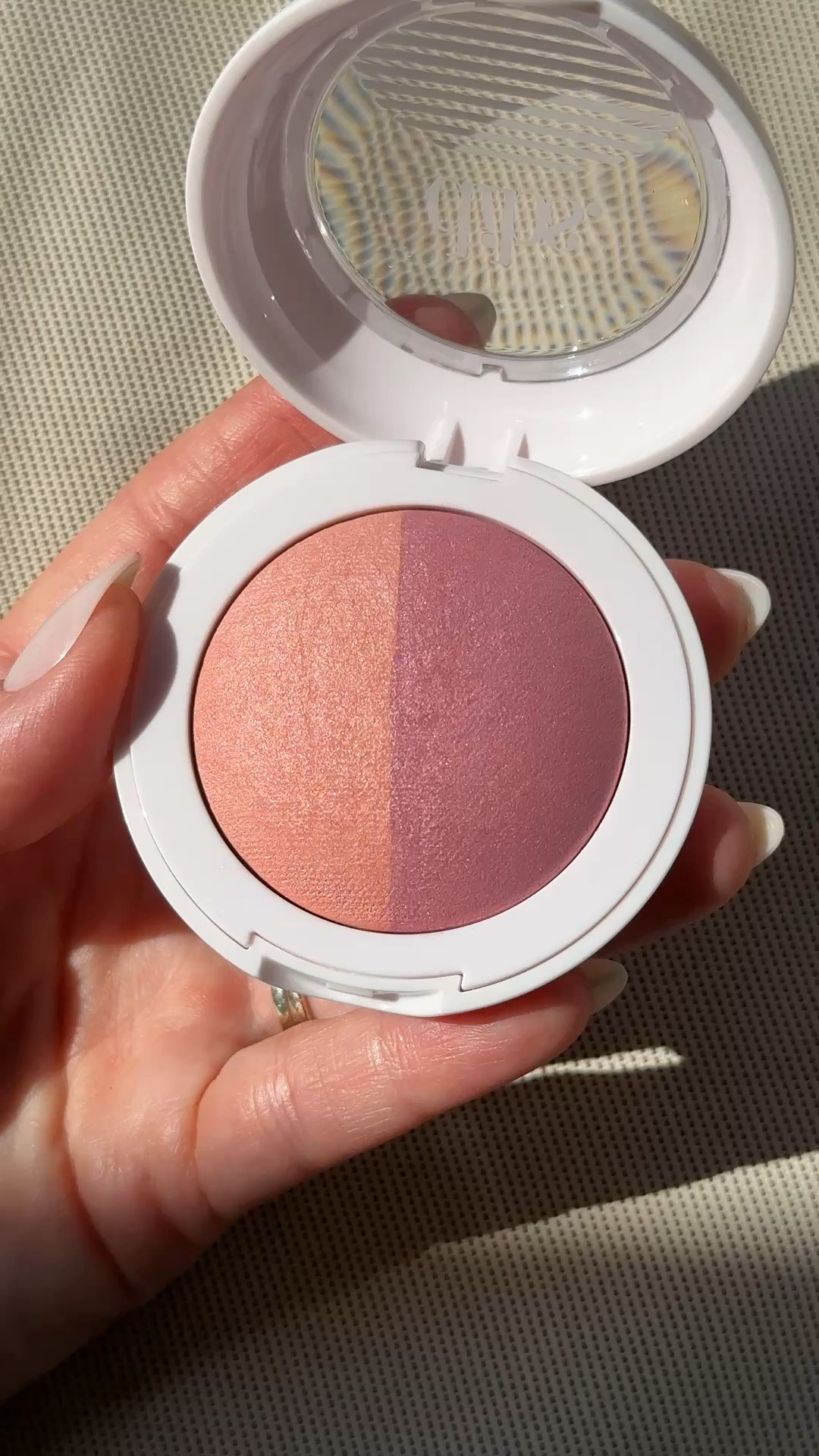The prettiest blush I ever did see 💕💕 @dibsbeauty  

Duet baked blush linked below for you ! I bought the color “Spice Gal”



#LTKgrwm #LTKBeauty #LTKmomlife