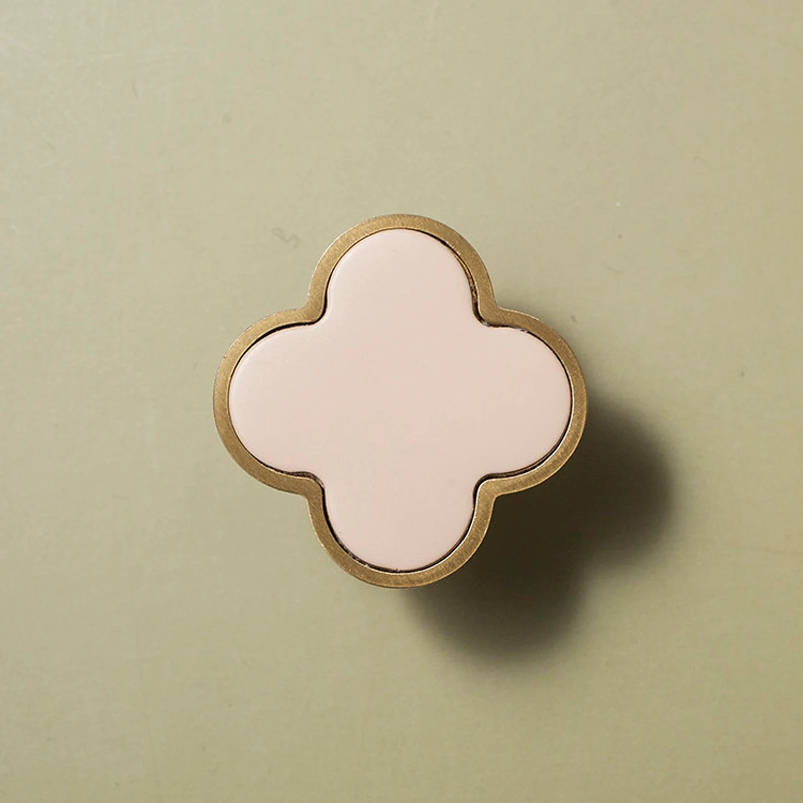 Clover brass knobs and Pulls/Nature shell Drawer Knobs/ Cowhide Clove Cabinet Pulls/Wardrobe Pull... | Etsy (US)