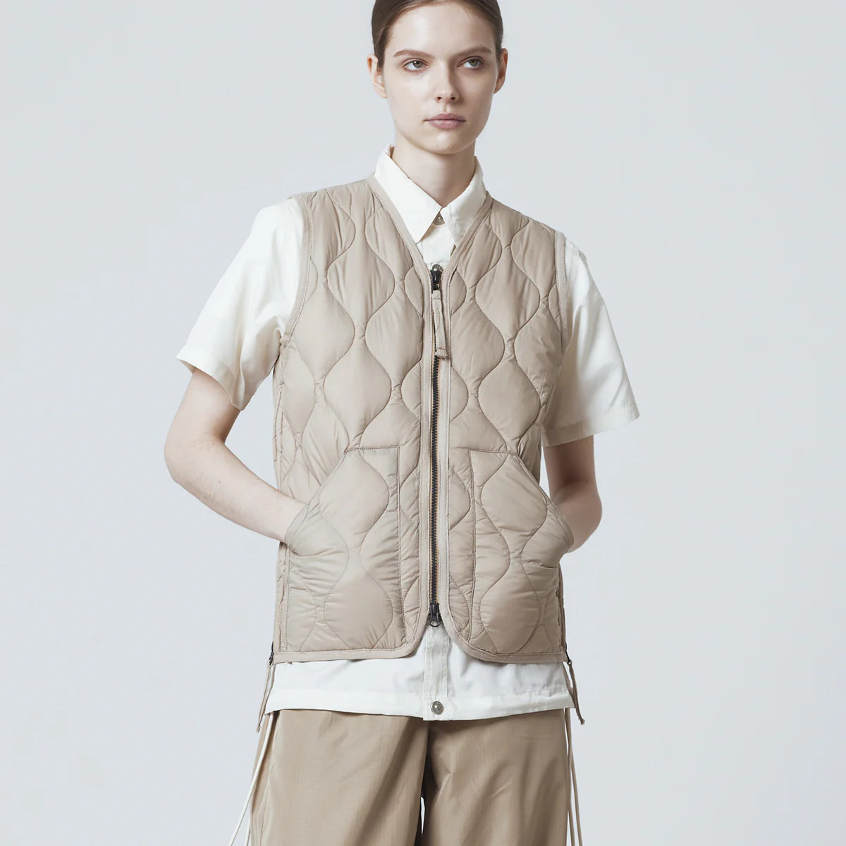 Unisex Military V-Neck W-Zip Down Vest (Soft Shell) | TAION