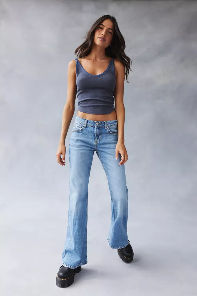 BDG Low-Rise Flare Jean | Urban Outfitters (US and RoW)