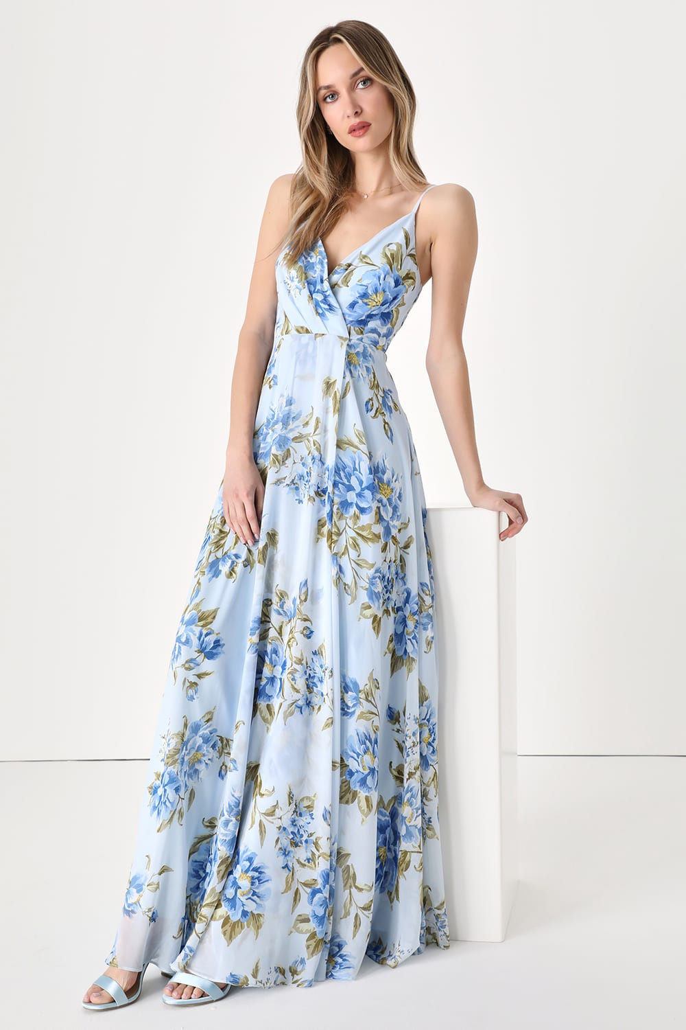 Breathtaking Blossom Light Blue Floral Print Maxi Dress | Lulus (US)