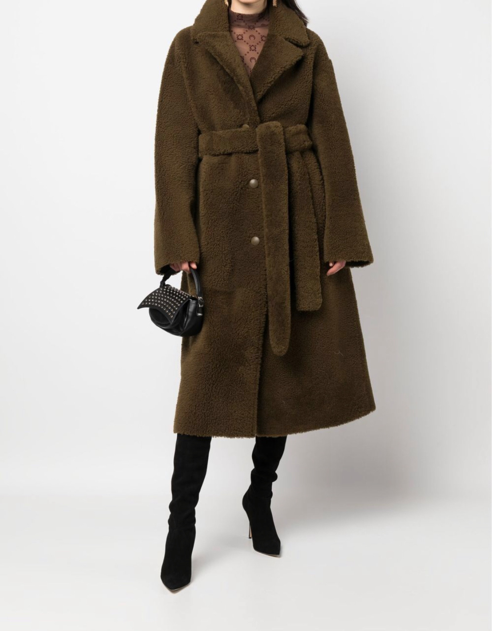 Olive green reversible fur and leather coat 

#LTKSeasonal #LTKfit #LTKstyletip