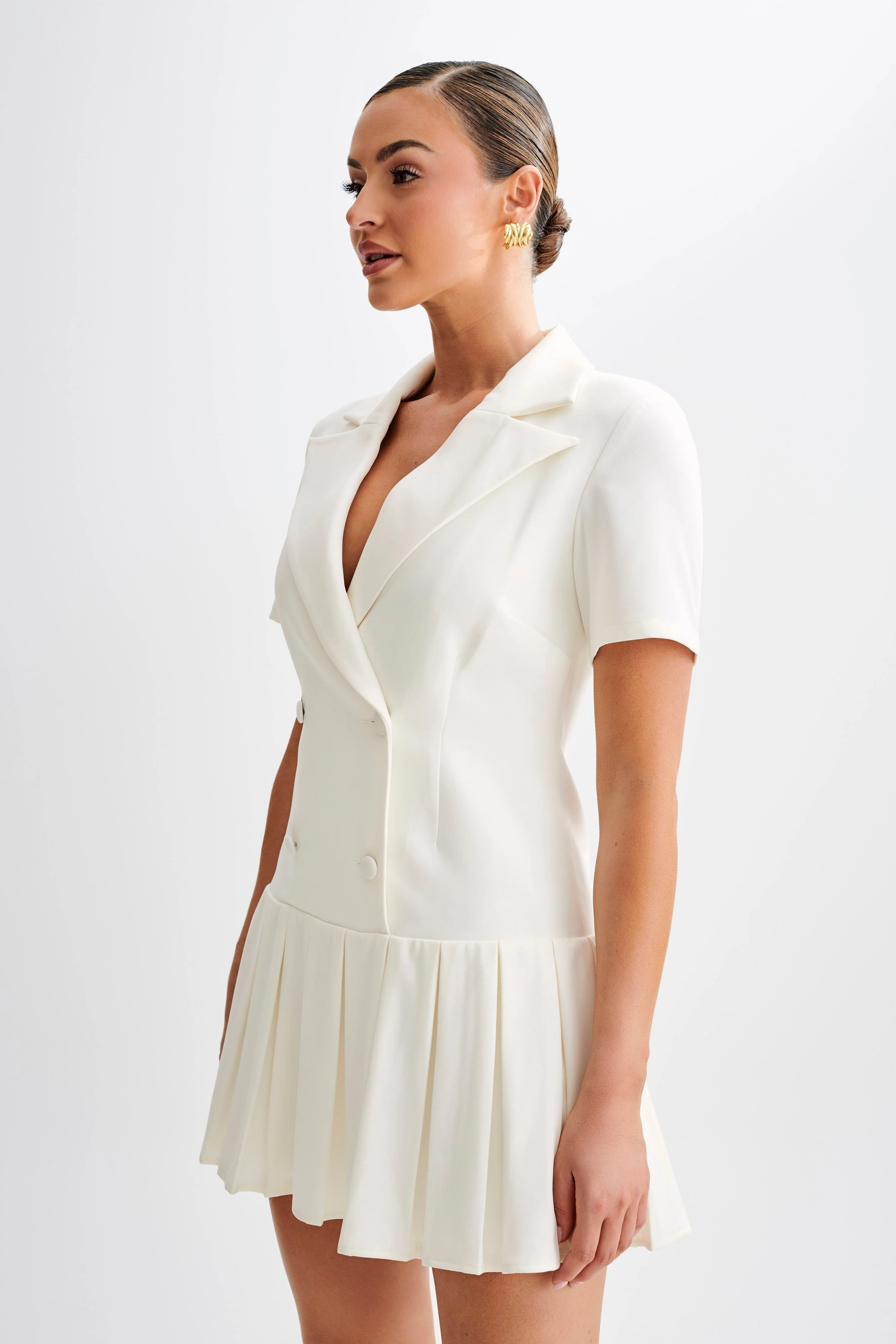 Quentin Suiting Pleated Mini Dress - Ivory | MESHKI US