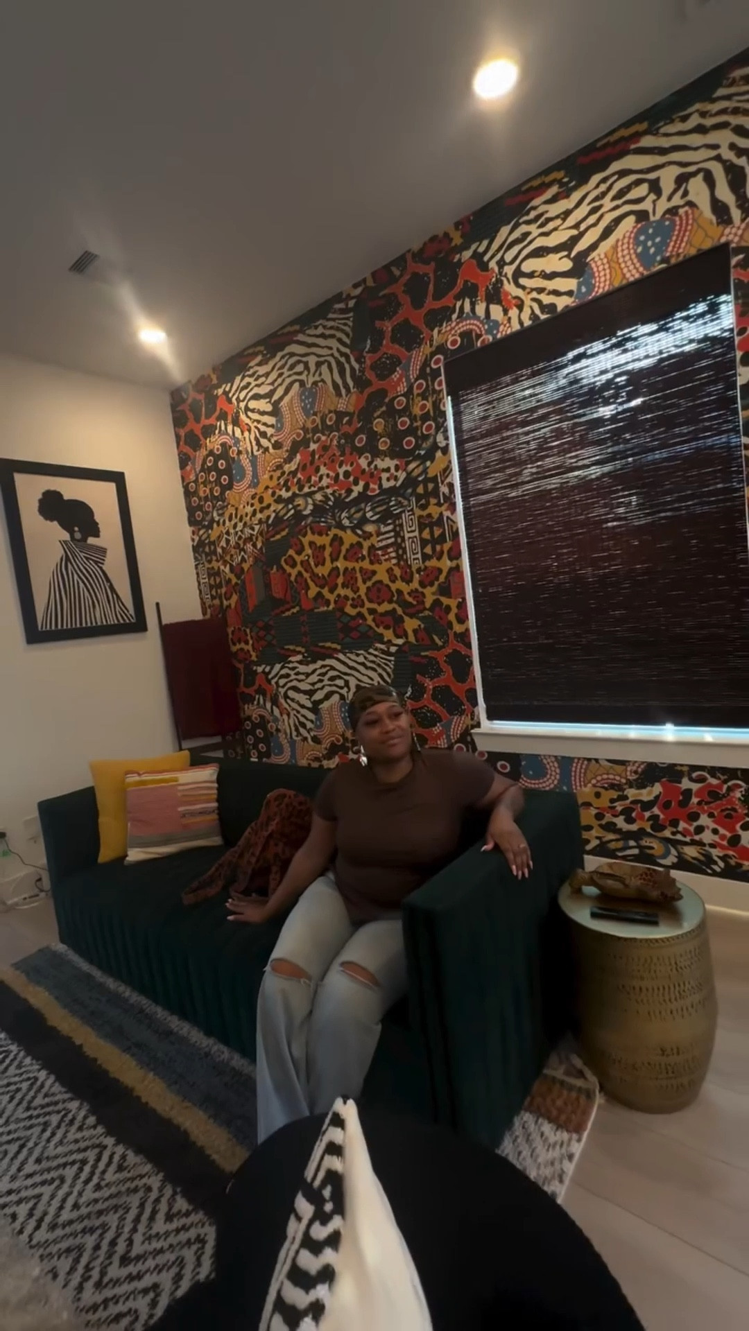 Walk into every room like you OWN it ✨

Soft life, confidence, and a little main character energy… because why not? 💅🏽
Building a life I prayed for one room at a time 🤍

#confidenceboost #maincharacterenergy #softlifemom #houstoncreator #blackgirlconfidence momlifevibes lifestylecreator selfconfidence wfhmomlife glowupjourney womenempowerment aestheticliving