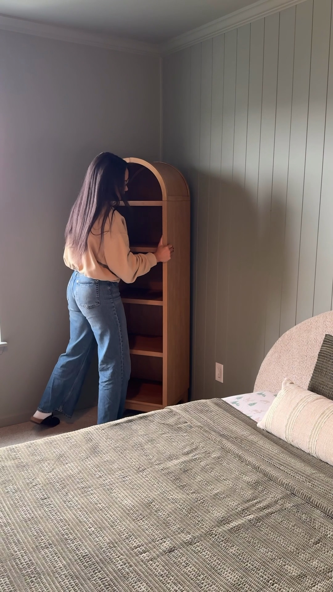 One of my favorites additions to my 5 year olds bedroom! 

I also have the larger arch cabinet from  @walmart  love them equally!