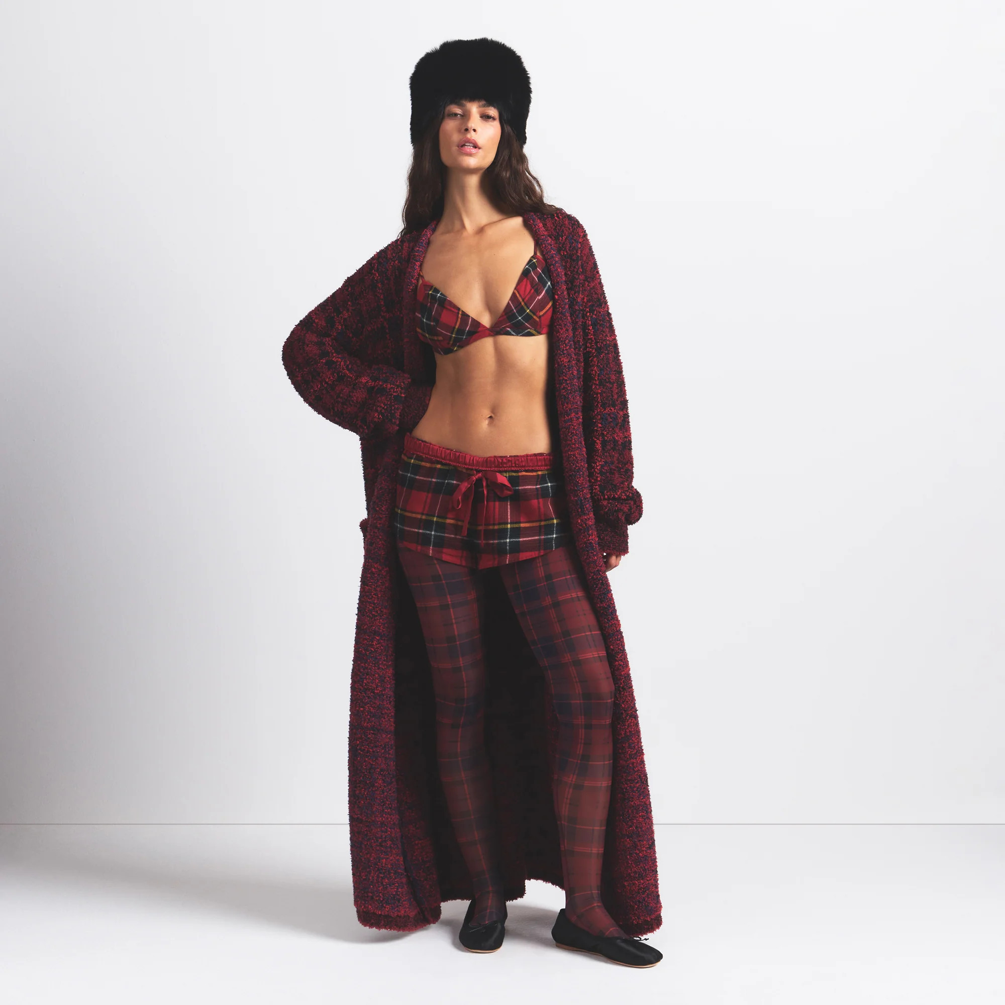 SKIMS Flannel Sleep Micro Short Red Holiday Plaid | Large | SKIMS (US)