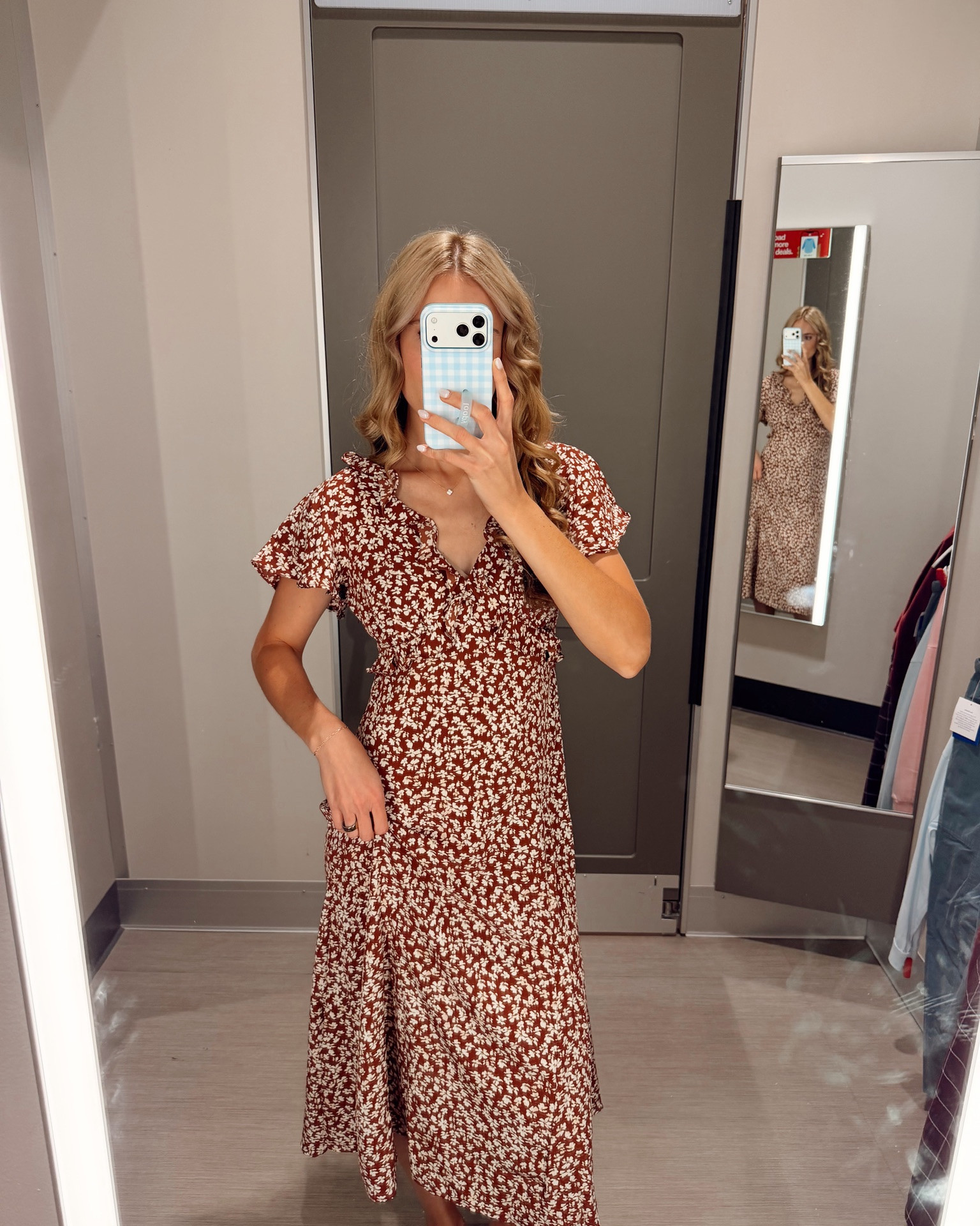 @Target This brown ditsy floral wrap dress is such a pretty transitional piece, loving the ruffle sleeves.

True to size. Linked below!

#LTKootd #LTKSeasonal #LTKWorkwear