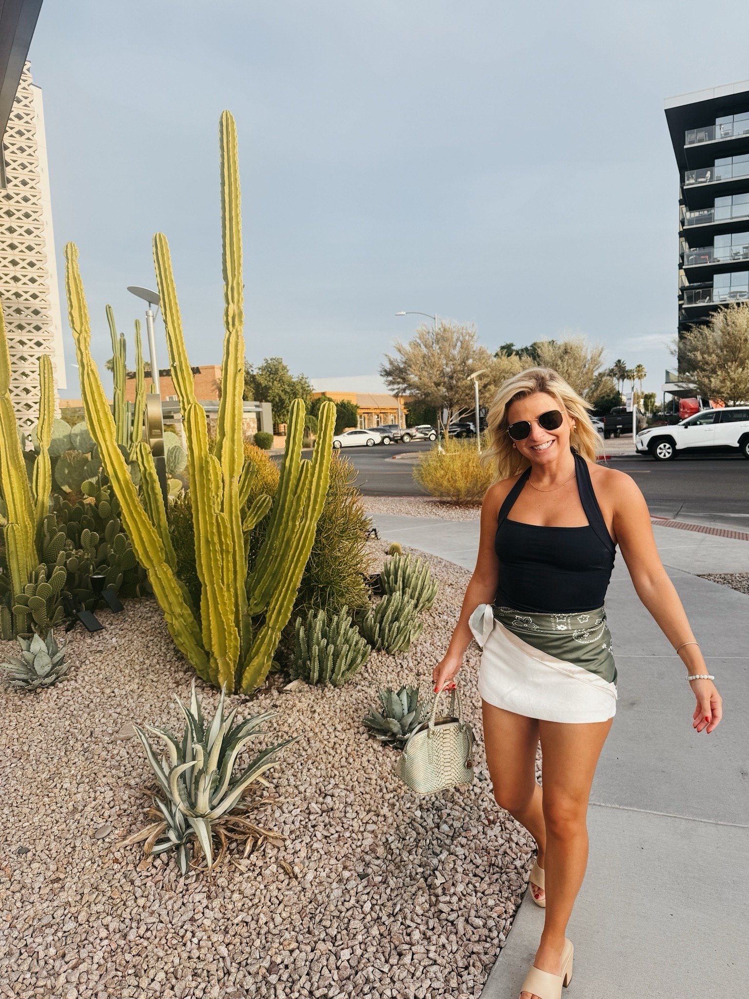 Summer fit

#LTKSeasonal #LTKootd #LTKPetite