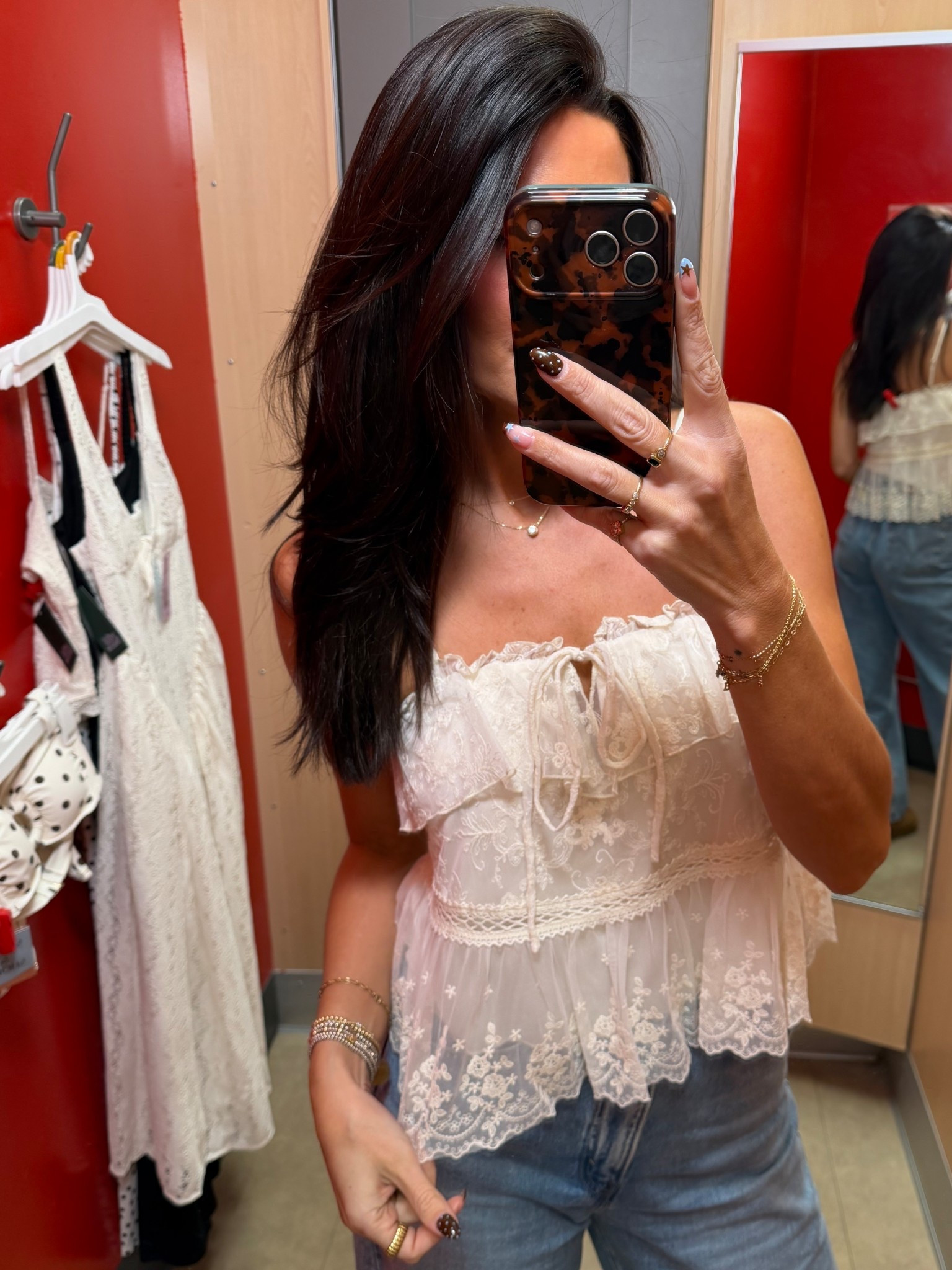 Adorable lace tank in a small 

#LTKOver40 #LTKootd #LTKTall