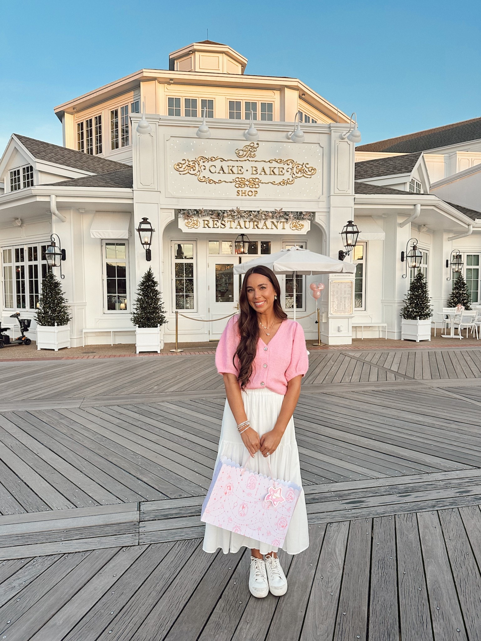 Disney OOTD🩷 Disney outfits, brunch outfit, Disney style, Target fashion, affordable outfit, Disney Stoney clover, Disney princess vibes, girly aesthetic 

#LTKootd #LTKTravel #LTKHoliday