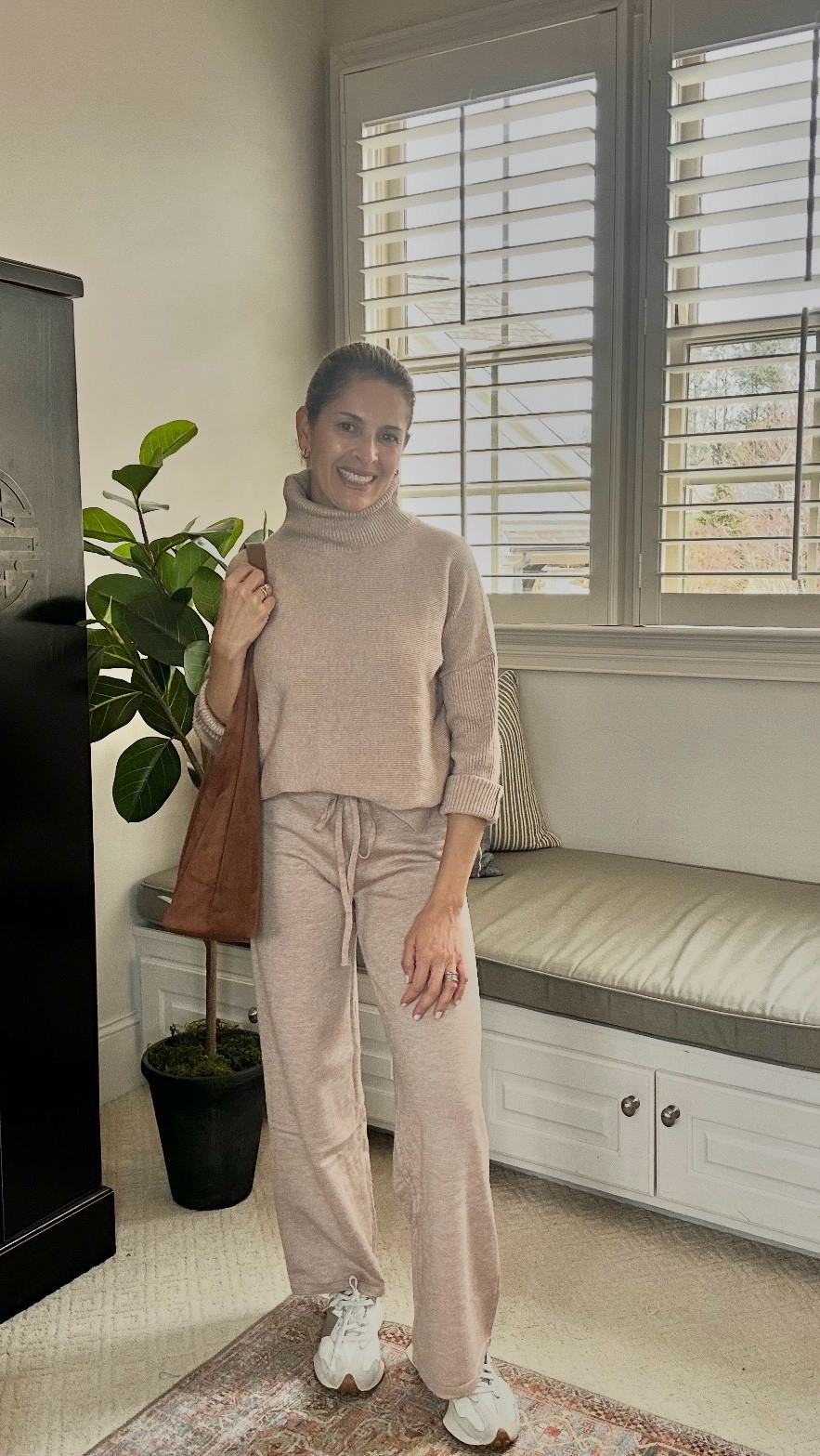 Airport ready ✈️ Amazon Prime edition 🤍
My favorite sets for traveling, soft, comfy, and chic enough to take you from gate to getaway ✨ 

.
.
.
#AmazonFinds #AmazonTravel #AmazonStyle #AirportStyle #TravelOutfit #TravelStyle #AmazonPrime #PetiteStyle #PetiteFashion #CozyStyle #EverydayChic 

#LTKTravel #LTKActive #LTKTravel #LTKPetite